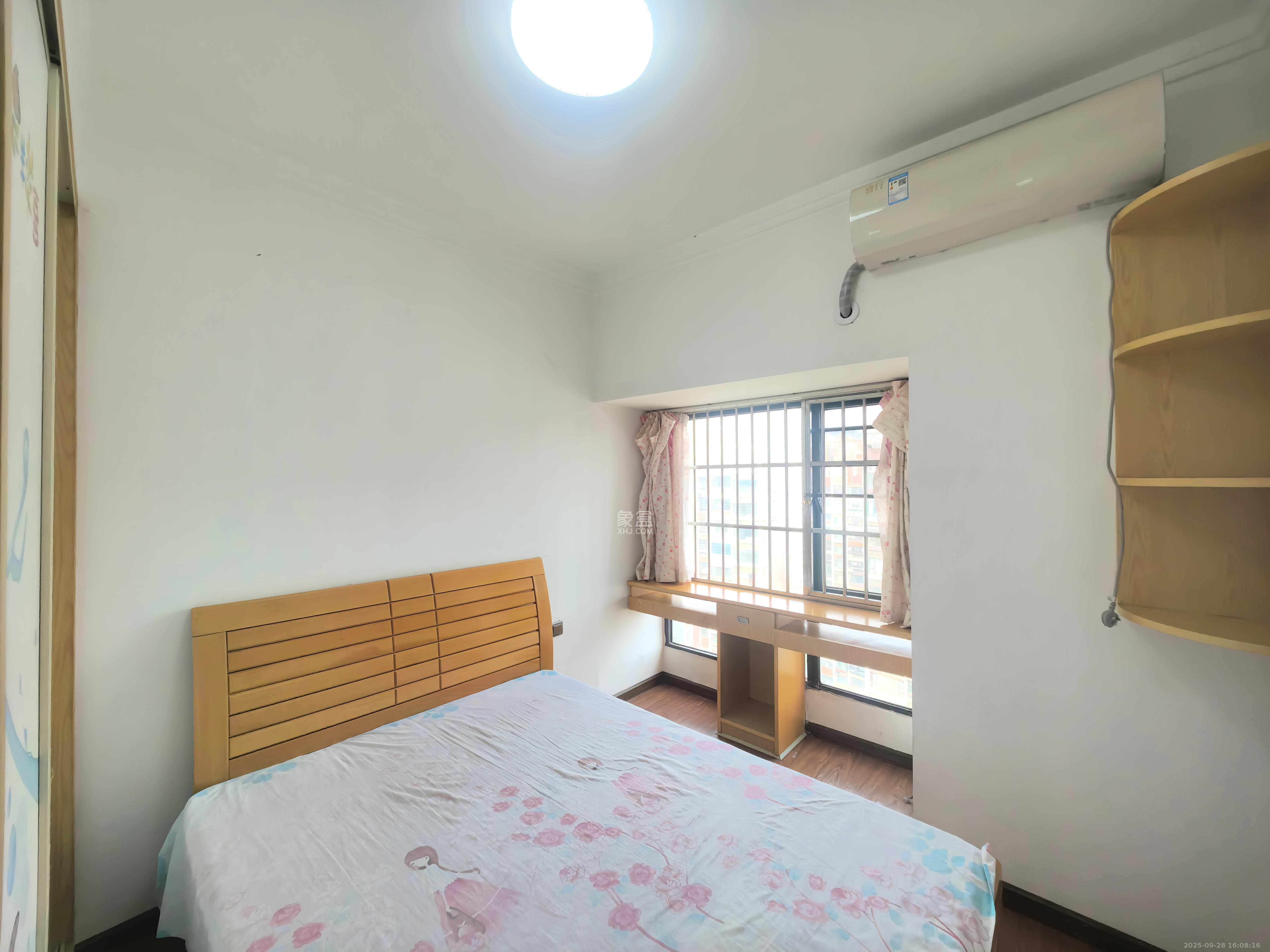 幸福里润城(幸福里二期) 3室2厅2卫 2000.00元/月 幸福里润城(幸福里二期) 3室2厅2卫 2000.00元/月室内图