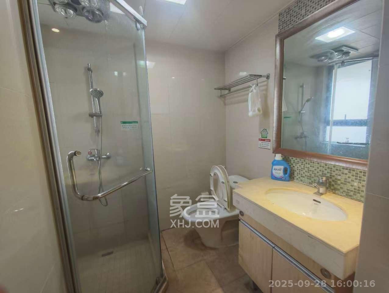 珠江花城四期花盛  1室1厅1卫    1400.0元/月室内图