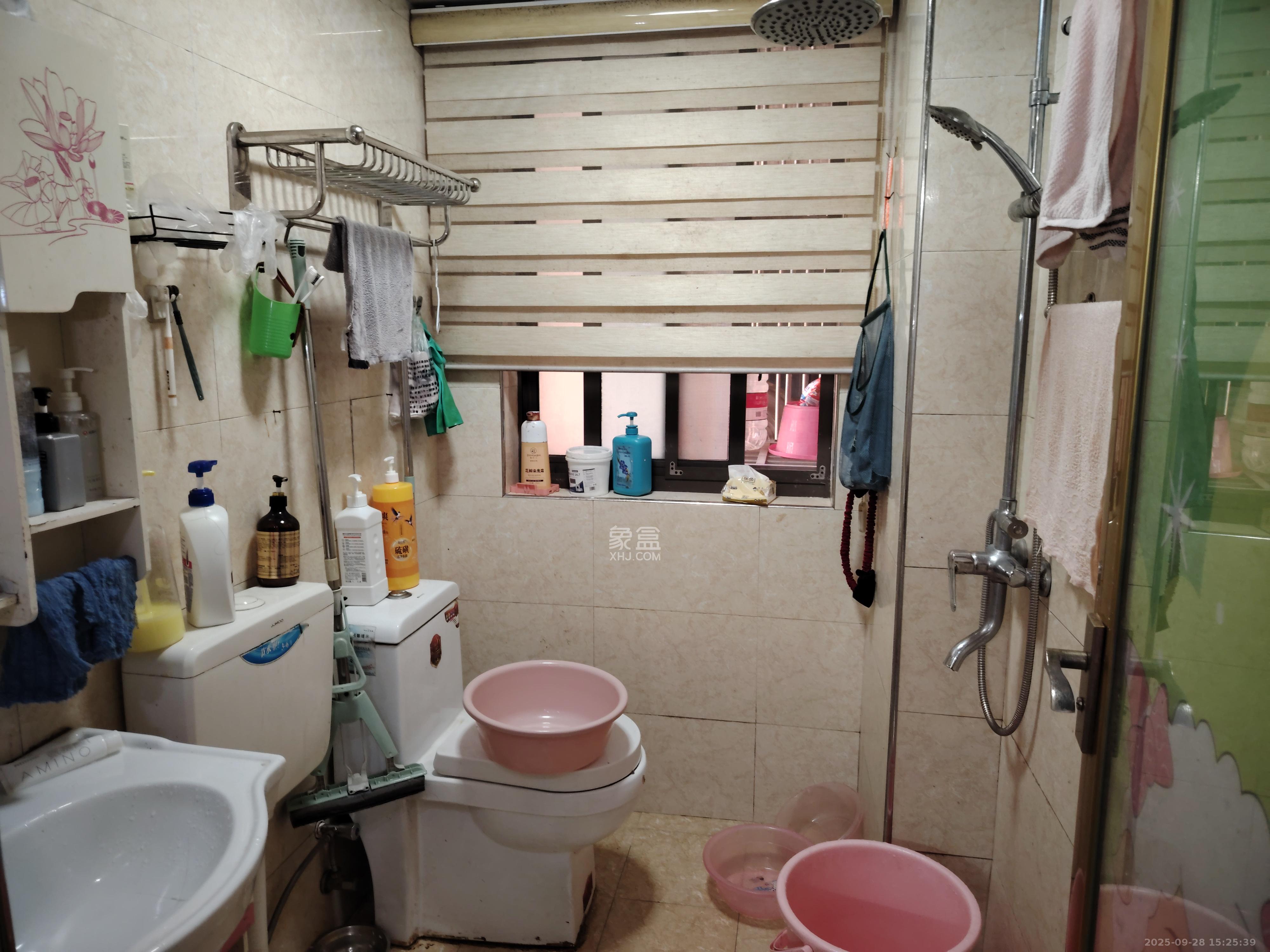 新长海广场 2室1厅1卫 1650.0元/月 新长海广场 2室1厅1卫 1650.0元/月室内图