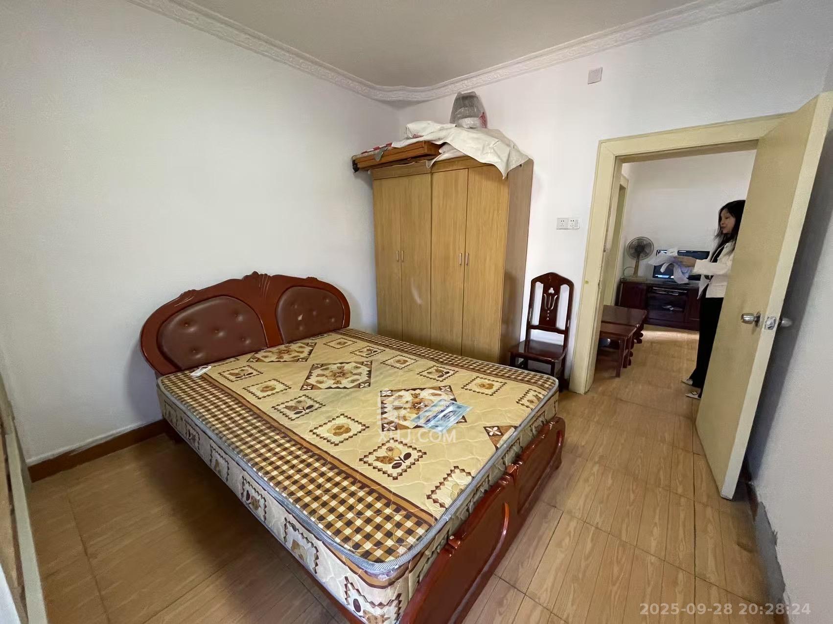 通泰街散盘  2室1厅1卫    1550.0元/月室内图