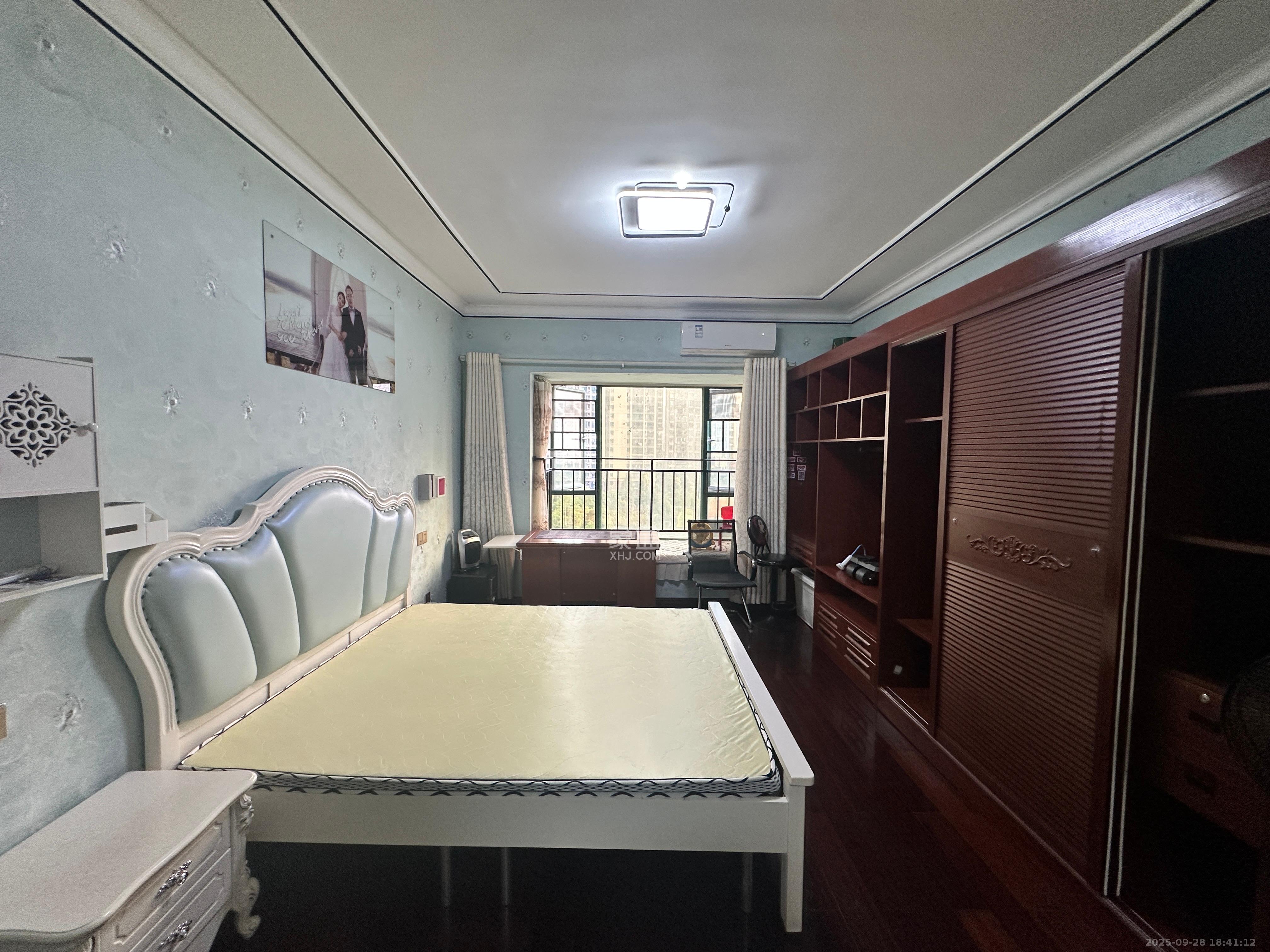 富基世纪公园 5室2厅2卫 2500.0元/月 富基世纪公园 5室2厅2卫 2500.0元/月室内图