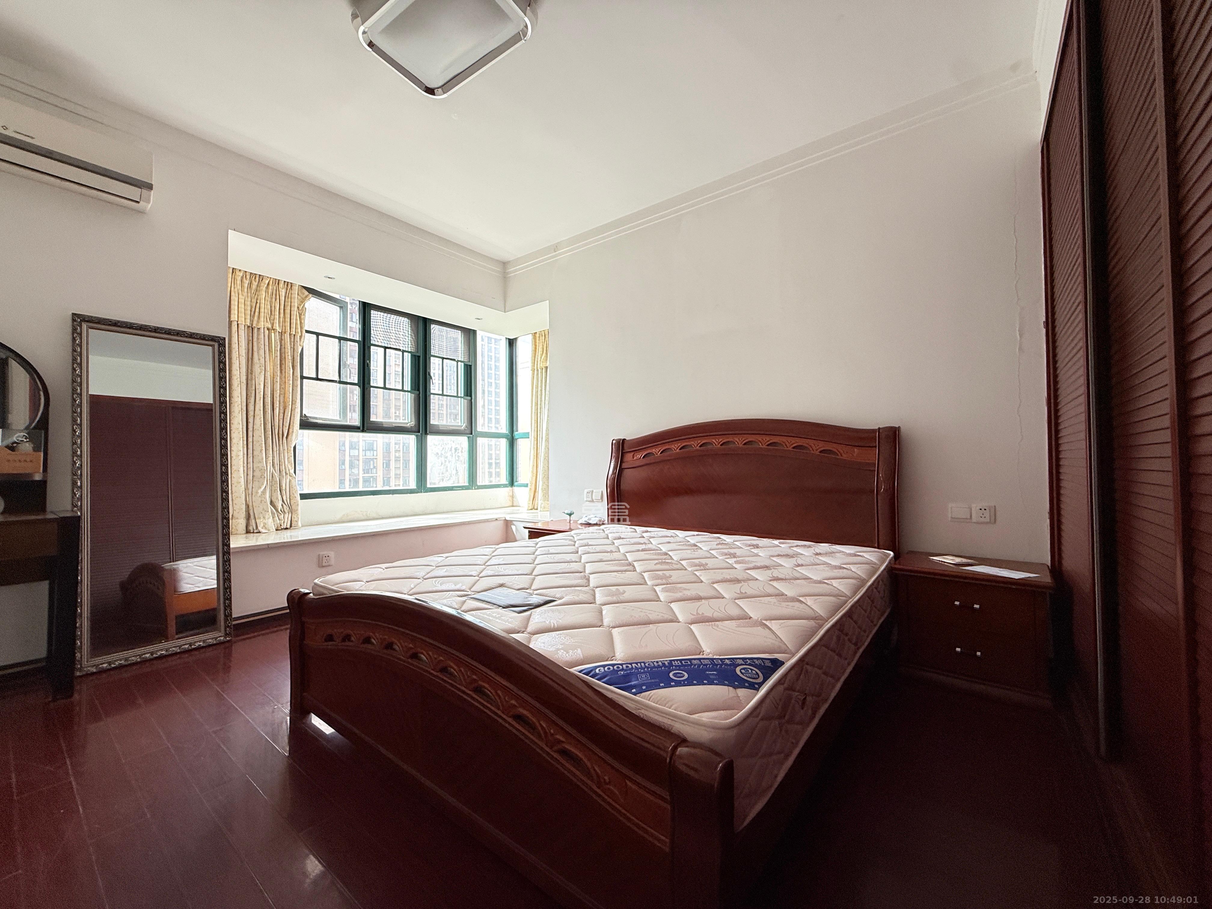 凯乐湘园 4室2厅1卫 3600.0元/月 凯乐湘园 4室2厅1卫 3600.0元/月室内图