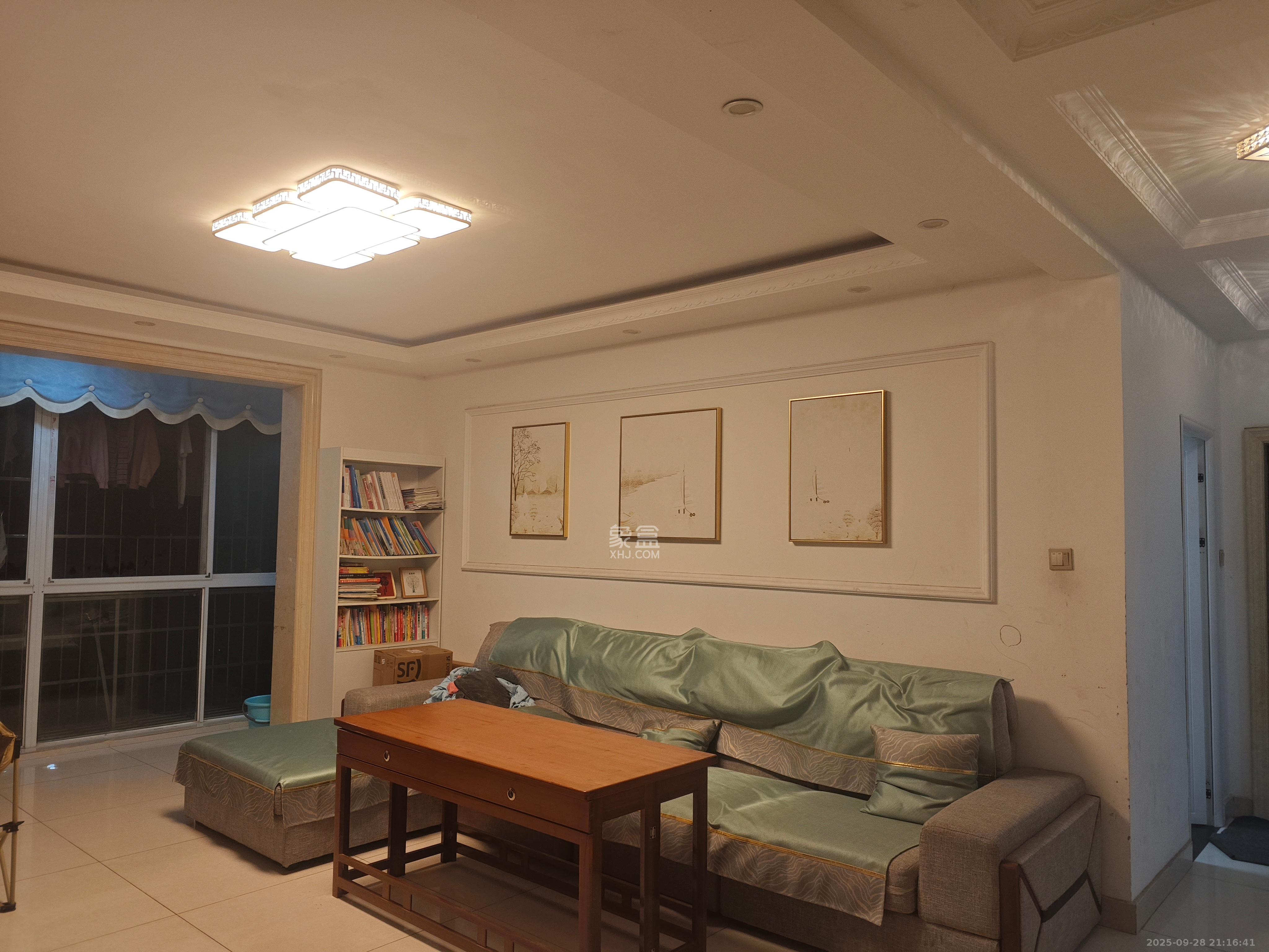 凯富漫城 3室2厅2卫 1400.0元/月 凯富漫城 3室2厅2卫 1400.0元/月室内图