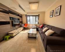 中国铁建梅溪青秀一期  4室2厅2卫    2700.0元/月 中国铁建梅溪青秀一期  4室2厅2卫    2700.0元/月