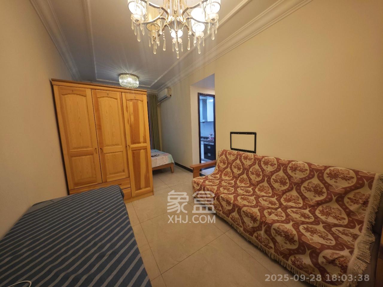 恒大雅苑  1室1厅1卫    1600.0元/月室内图