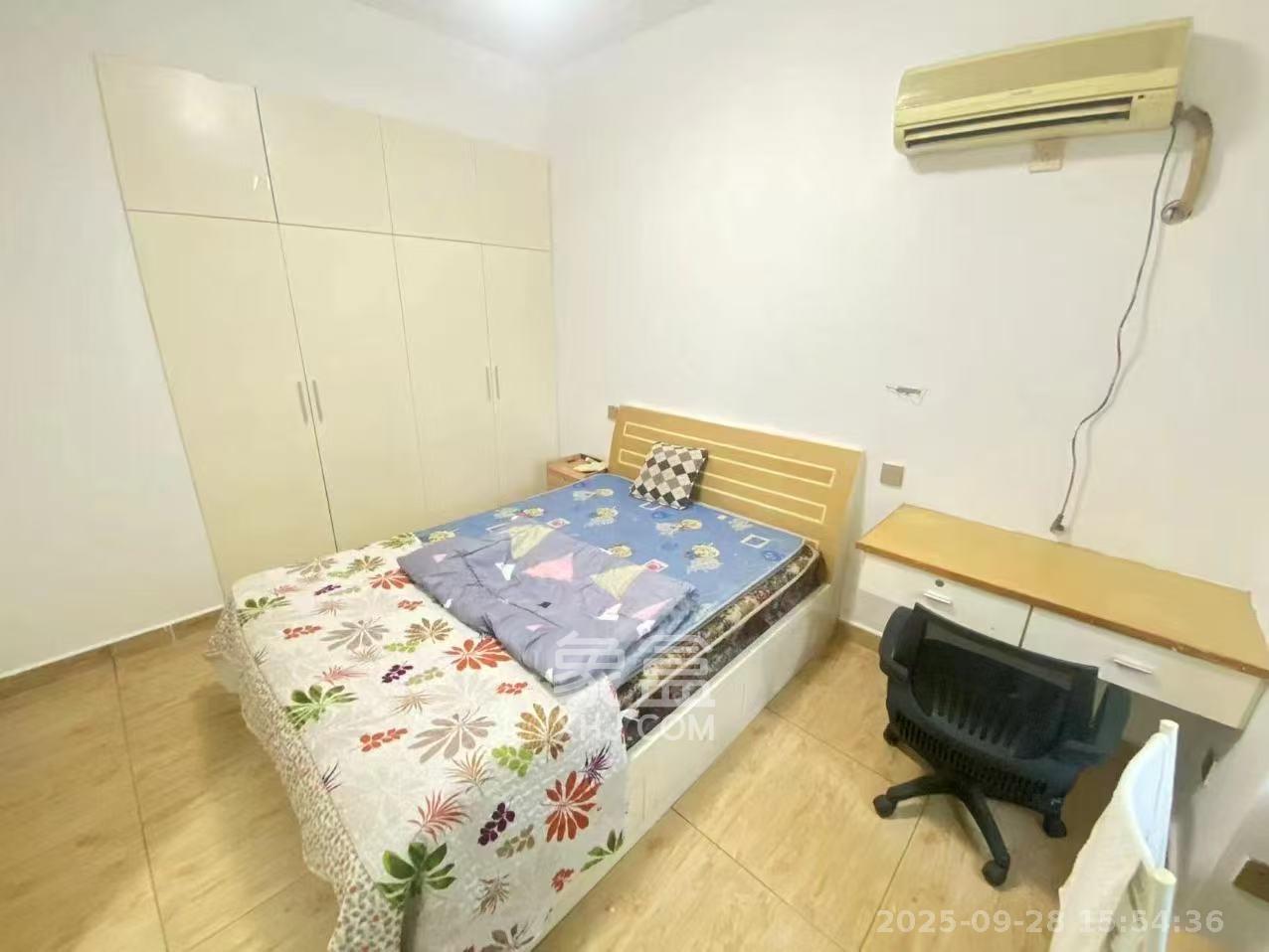 华盛家园  2室2厅1卫    1700.0元/月室内图