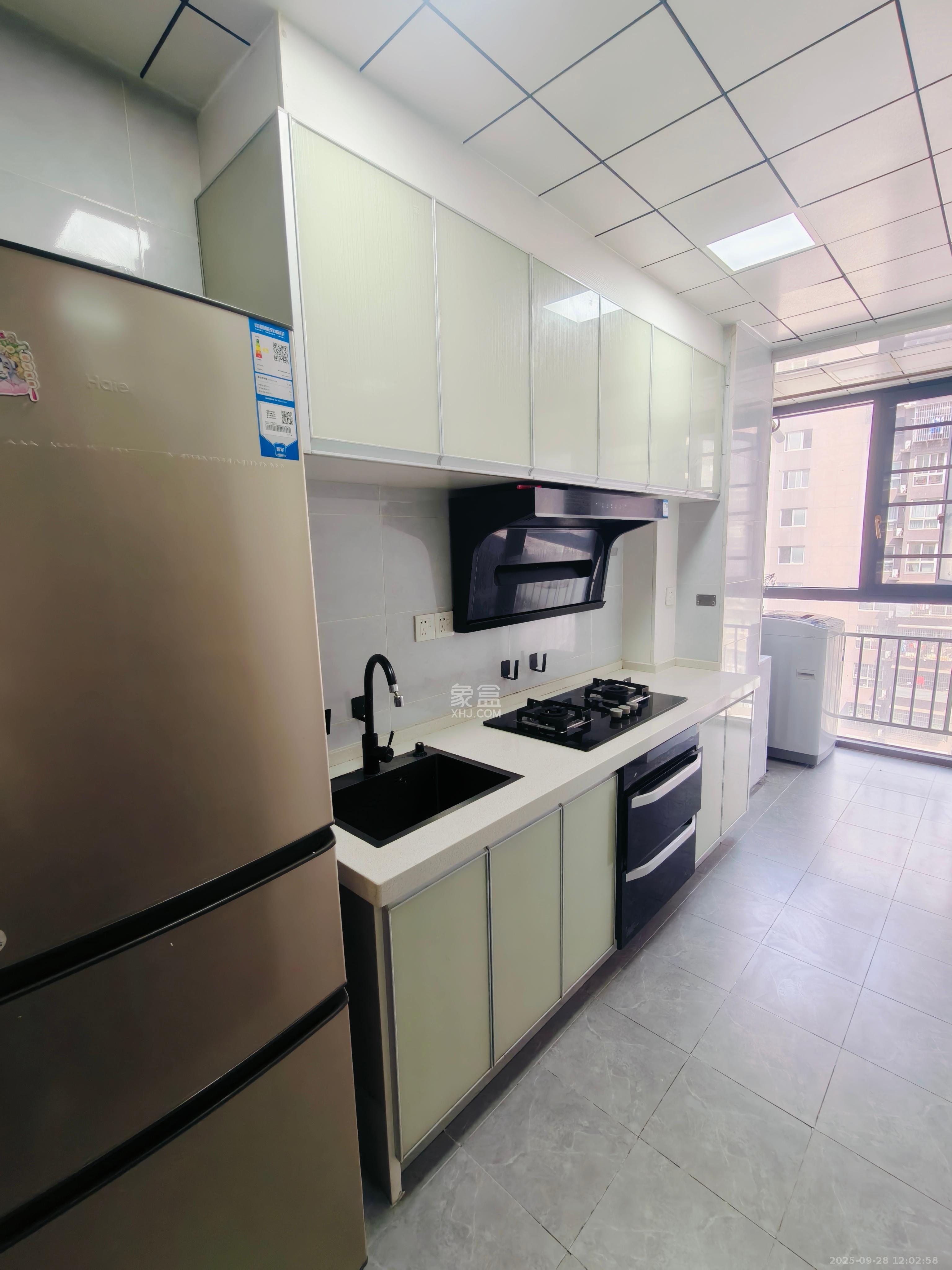 里约荟  1室1厅1卫    2300.0元/月室内图