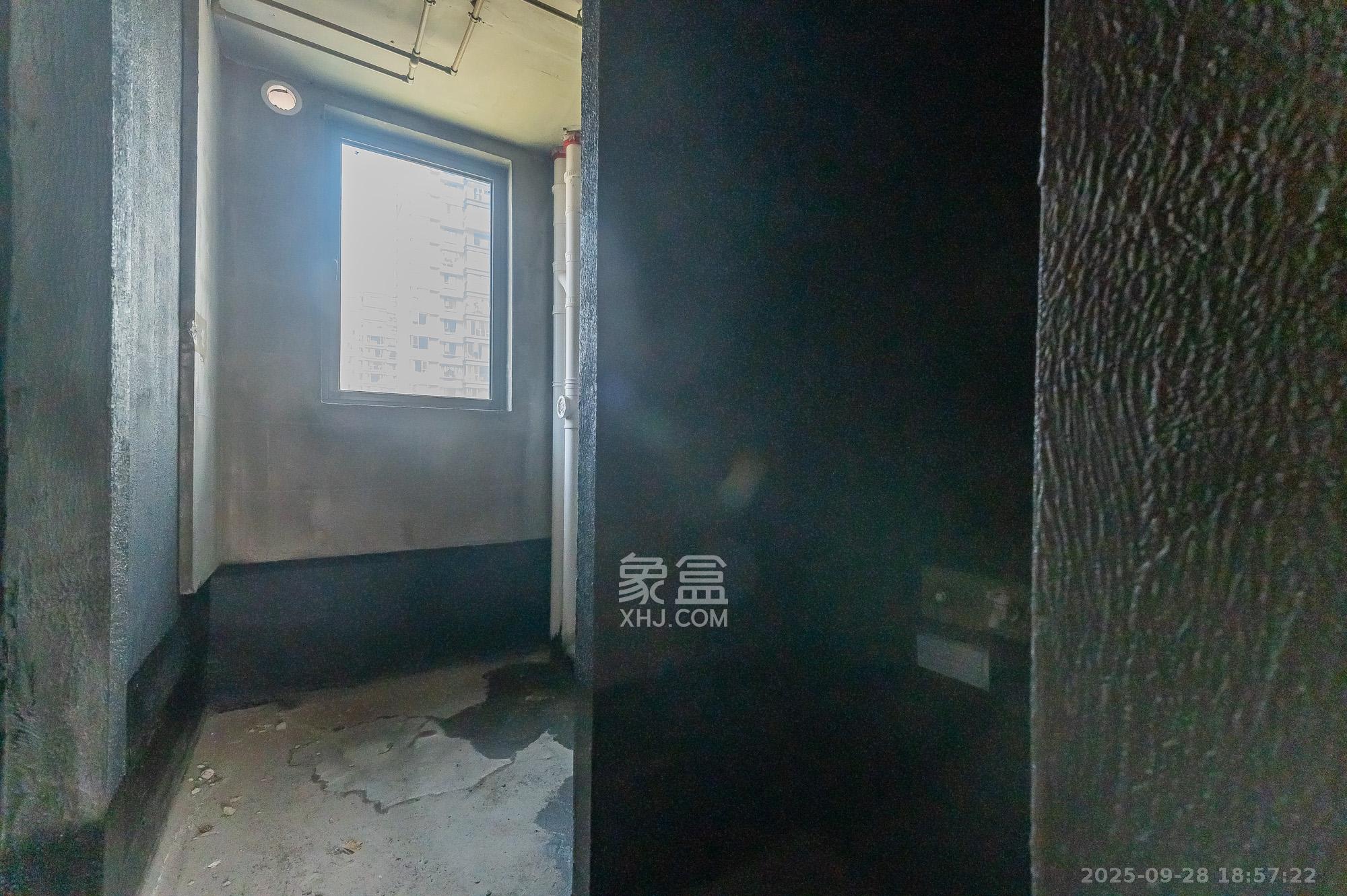 中建悦和城  4室2厅2卫    138.0万其他