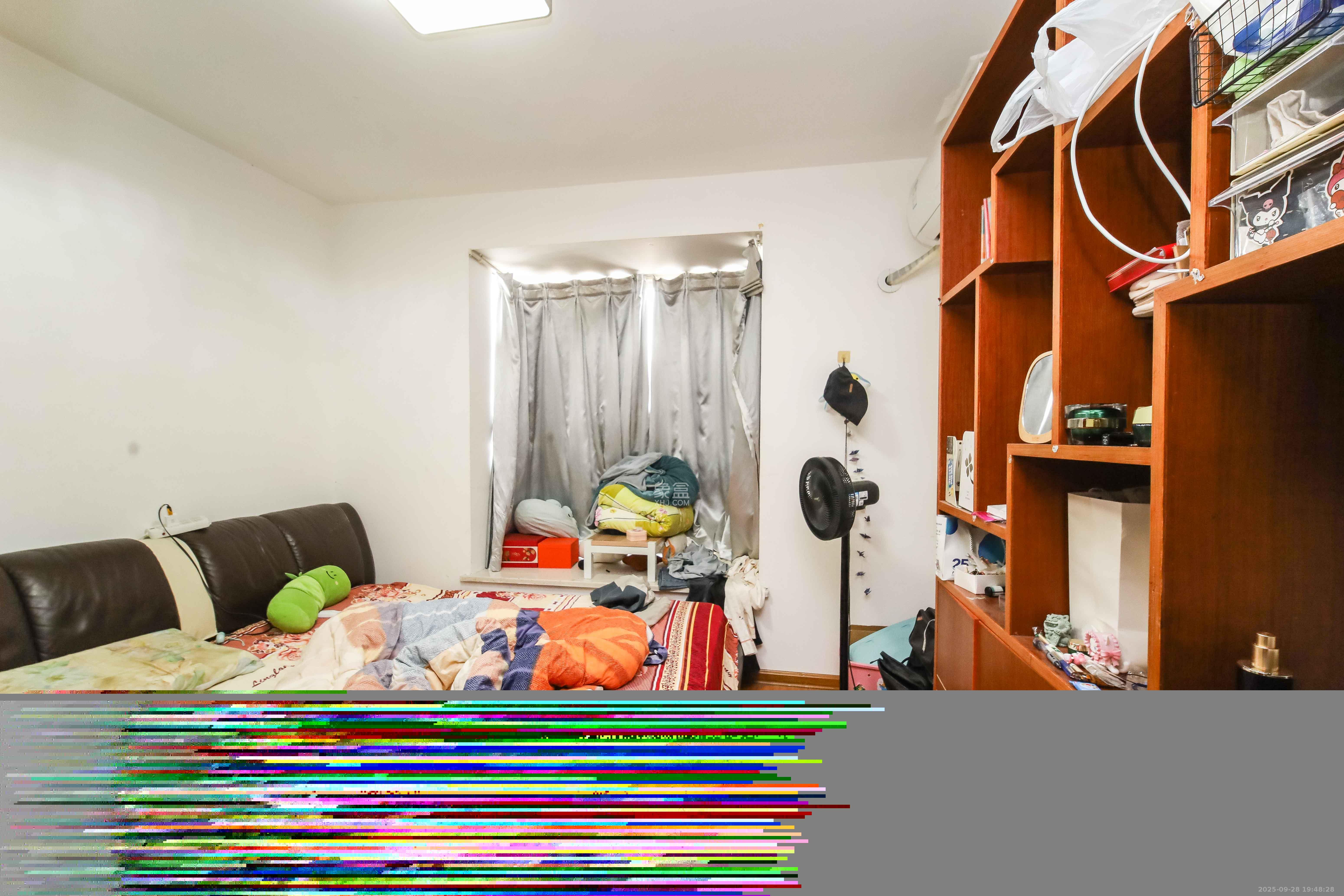 高桥现代商贸城 3室2厅2卫 83.6万 高桥现代商贸城 3室2厅2卫 83.6万卧室