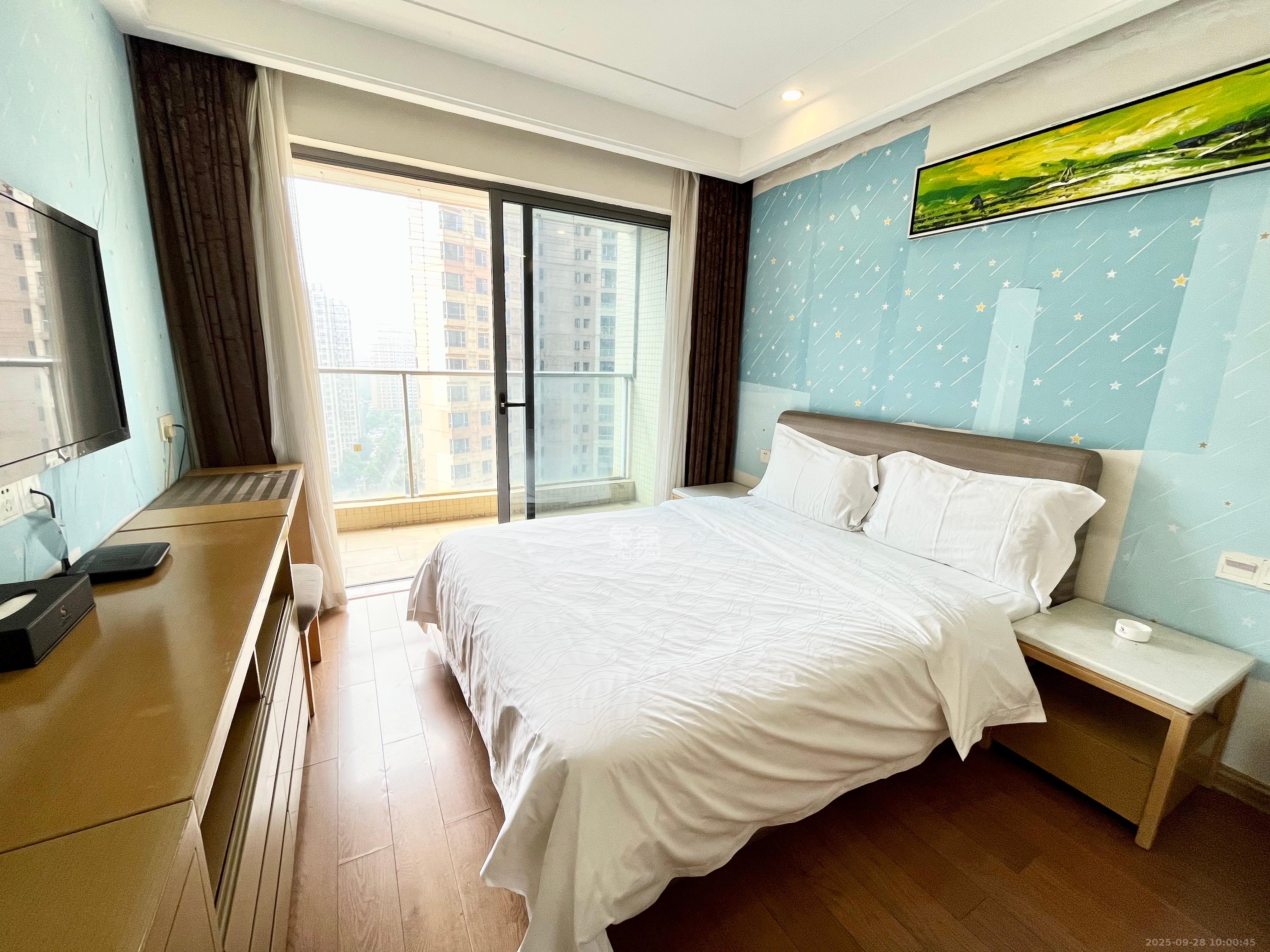 珠江花城四期花盛 1室1厅1卫 1500.0元/月 珠江花城四期花盛 1室1厅1卫 1500.0元/月室内图