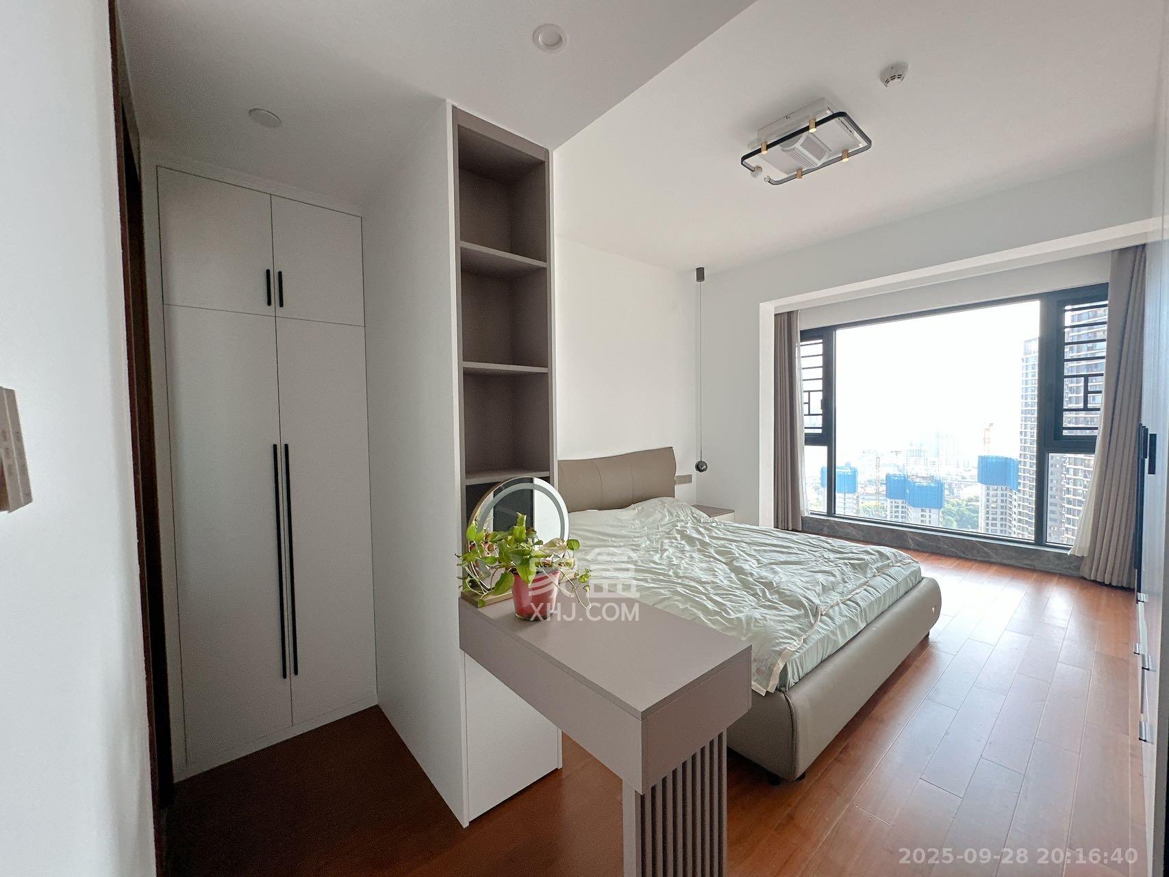 北辰瀚江府  4室2厅2卫    10000.0元/月室内图