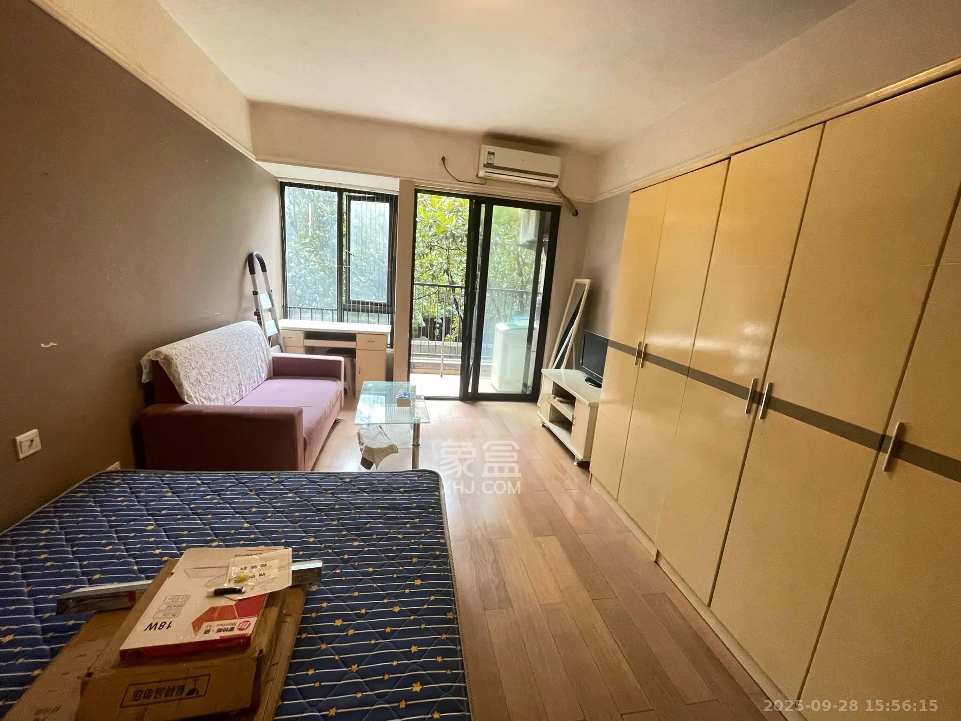 万科金色家园 1室1厅1卫 1100.0元/月 万科金色家园 1室1厅1卫 1100.0元/月室内图