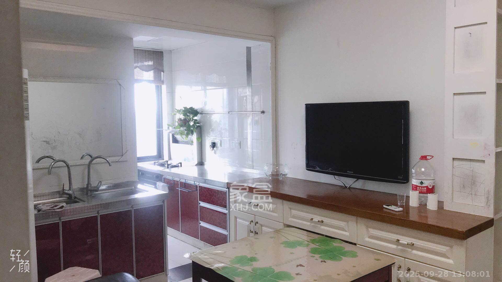 尚都花园城  2室2厅1卫    1600.0元/月 尚都花园城  2室2厅1卫    1600.0元/月