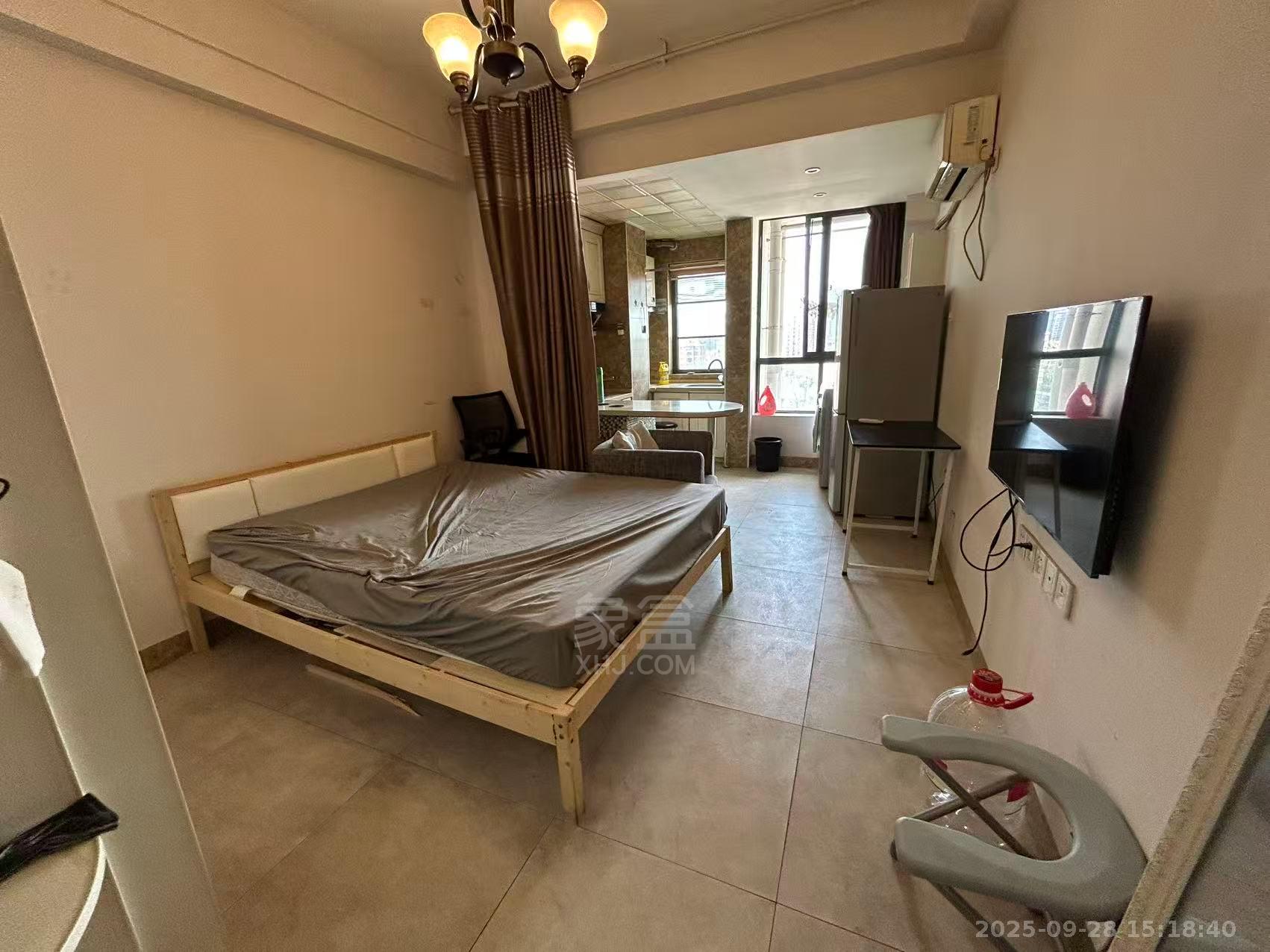 中建御山和苑 1室1厅1卫 900.0元/月 中建御山和苑 1室1厅1卫 900.0元/月室内图