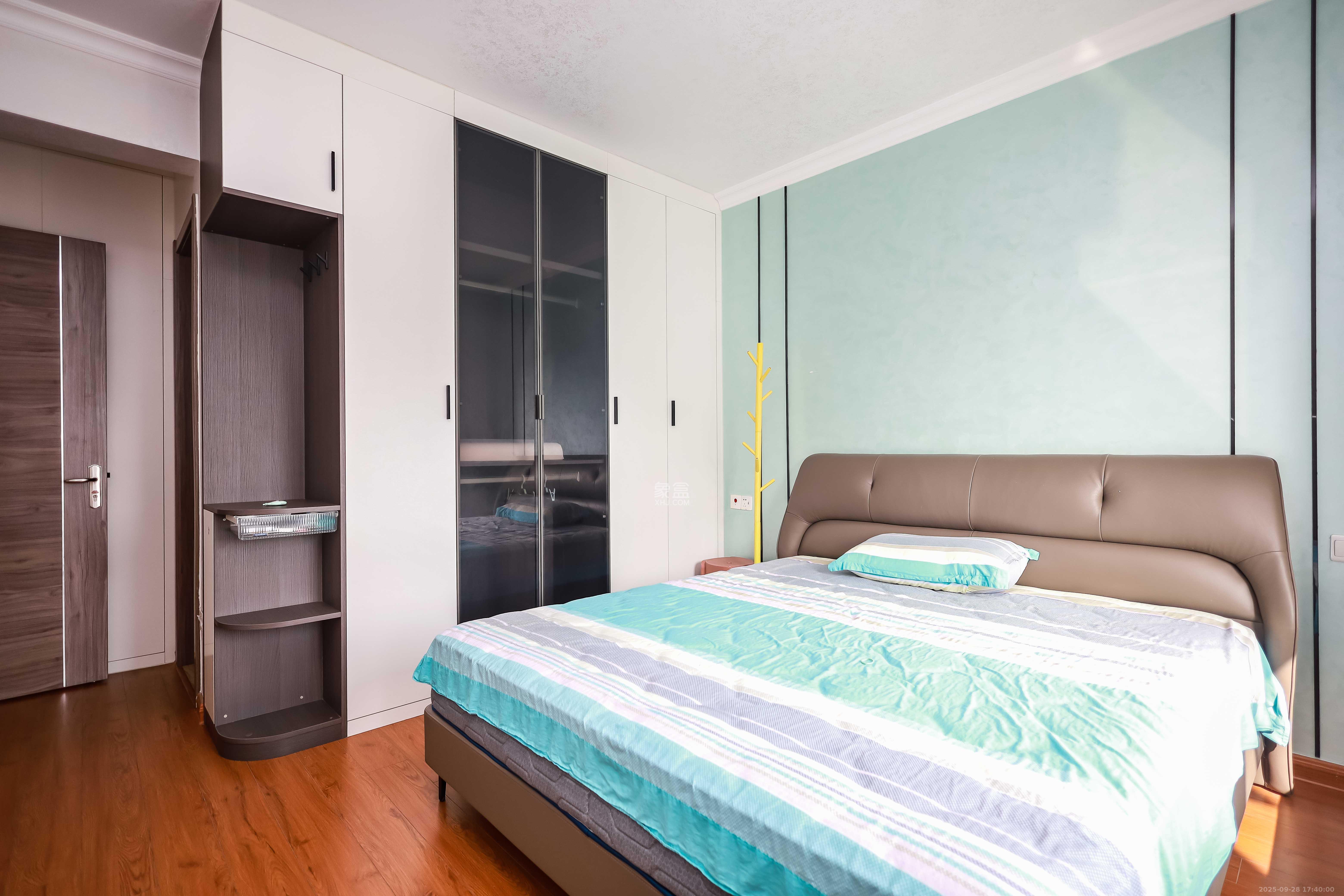 碧桂园荟隽棠  3室2厅2卫    98.0万卧室