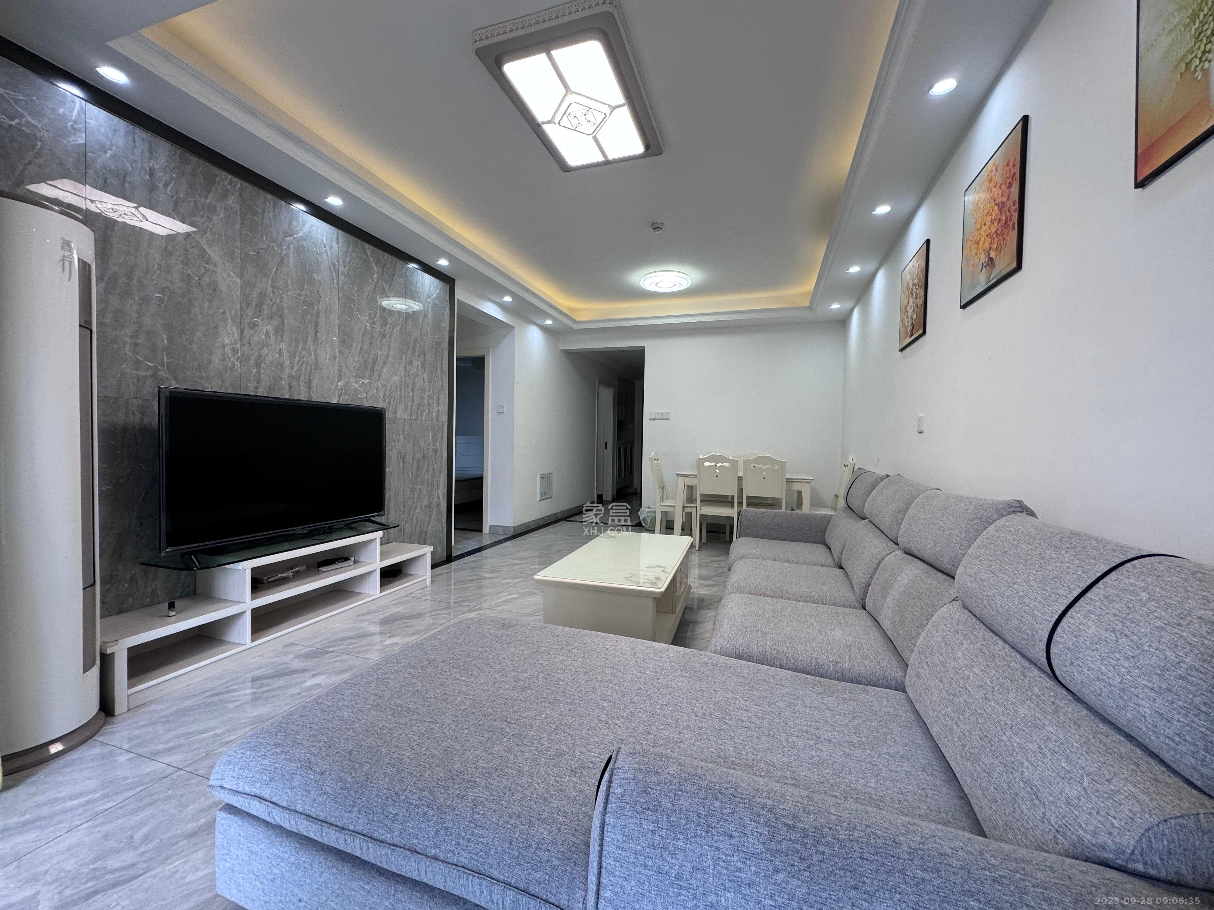 北辰三角洲C2区 3室1厅1卫 3300.0元/月 北辰三角洲C2区 3室1厅1卫 3300.0元/月室内图