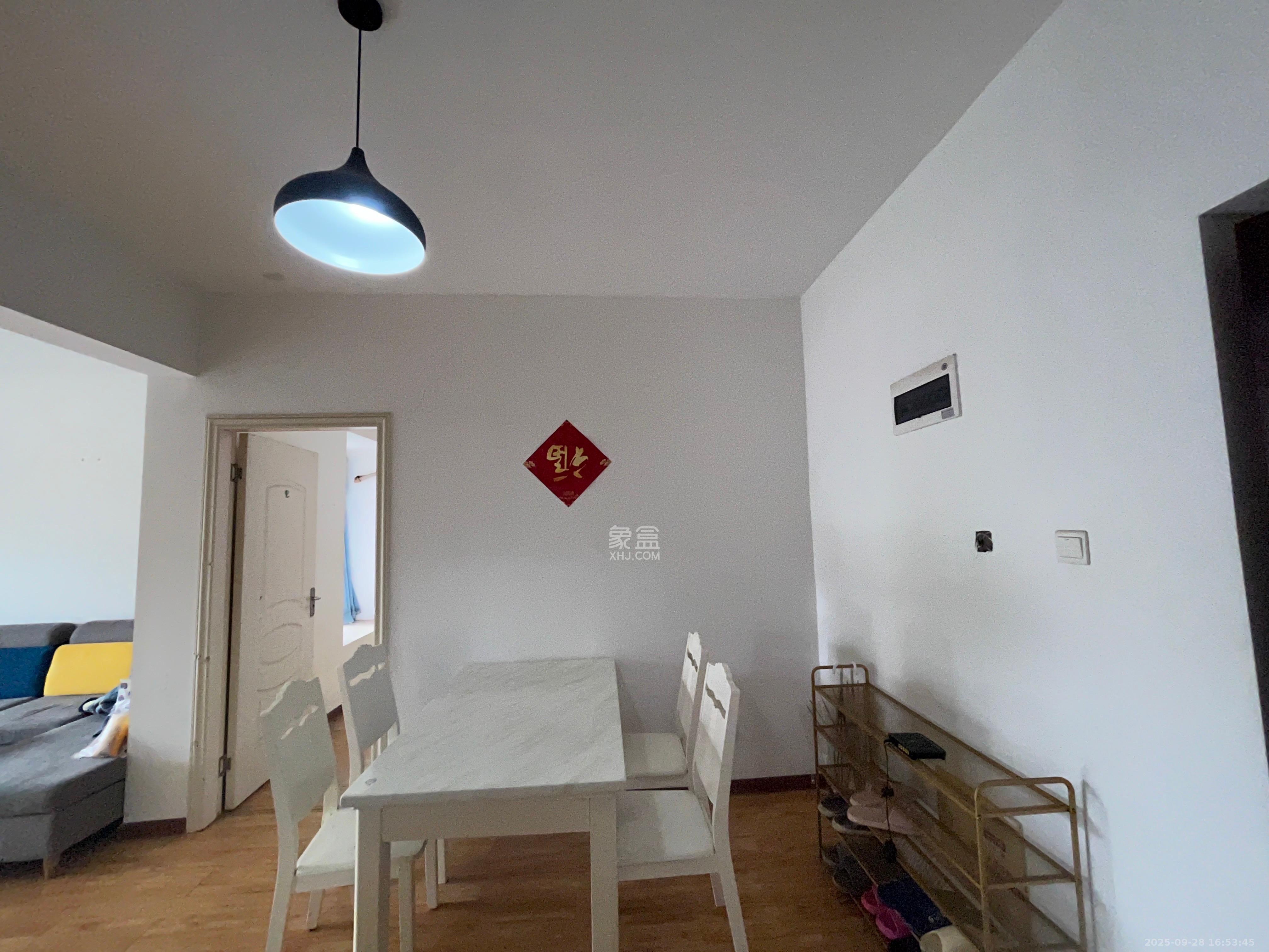 盛世耀凯 2室2厅1卫 2300.0元/月 盛世耀凯 2室2厅1卫 2300.0元/月室内图