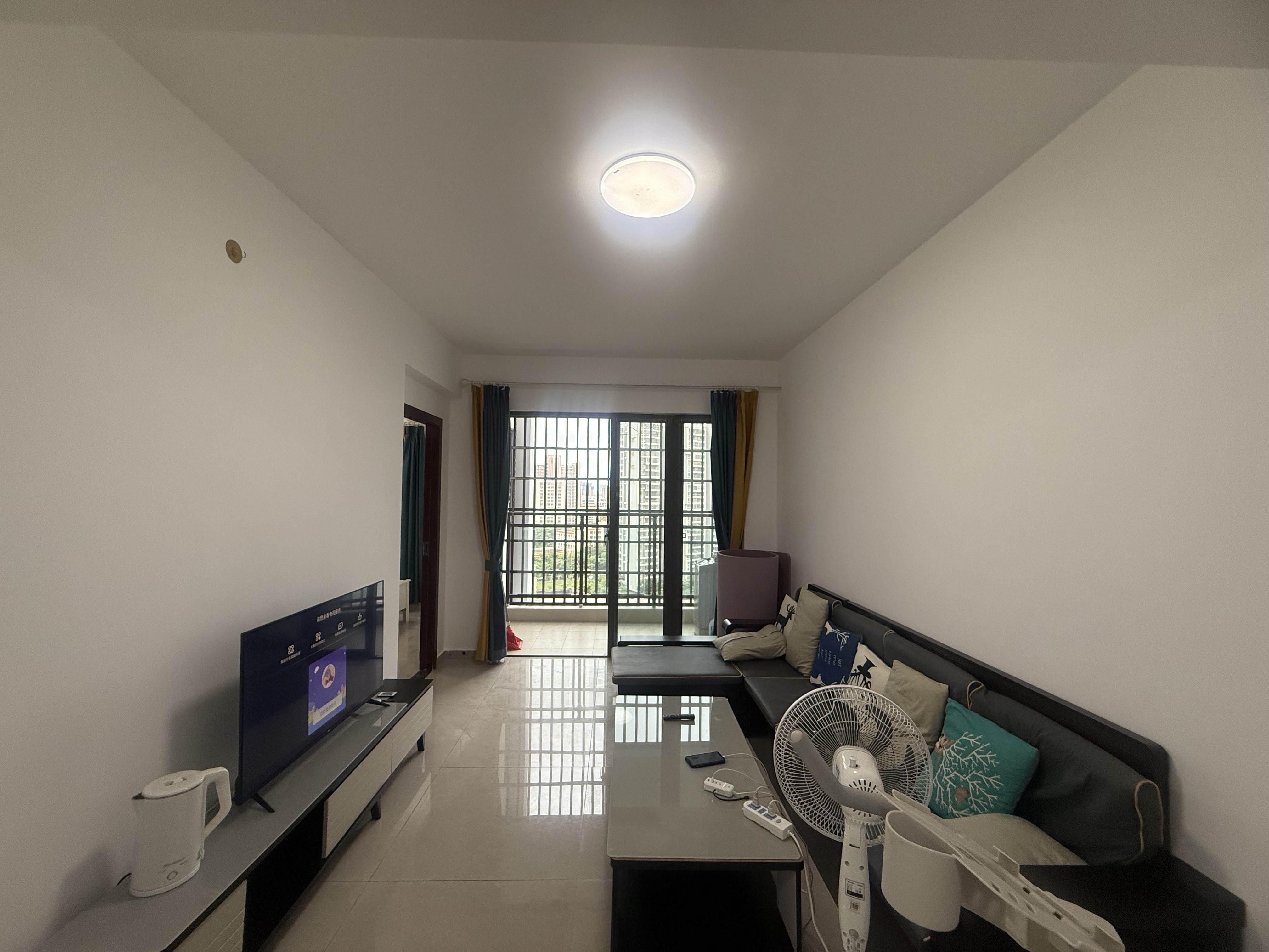 中交夏瑶雅苑 2室2厅1卫 2300.0元/月 中交夏瑶雅苑 2室2厅1卫 2300.0元/月室内图