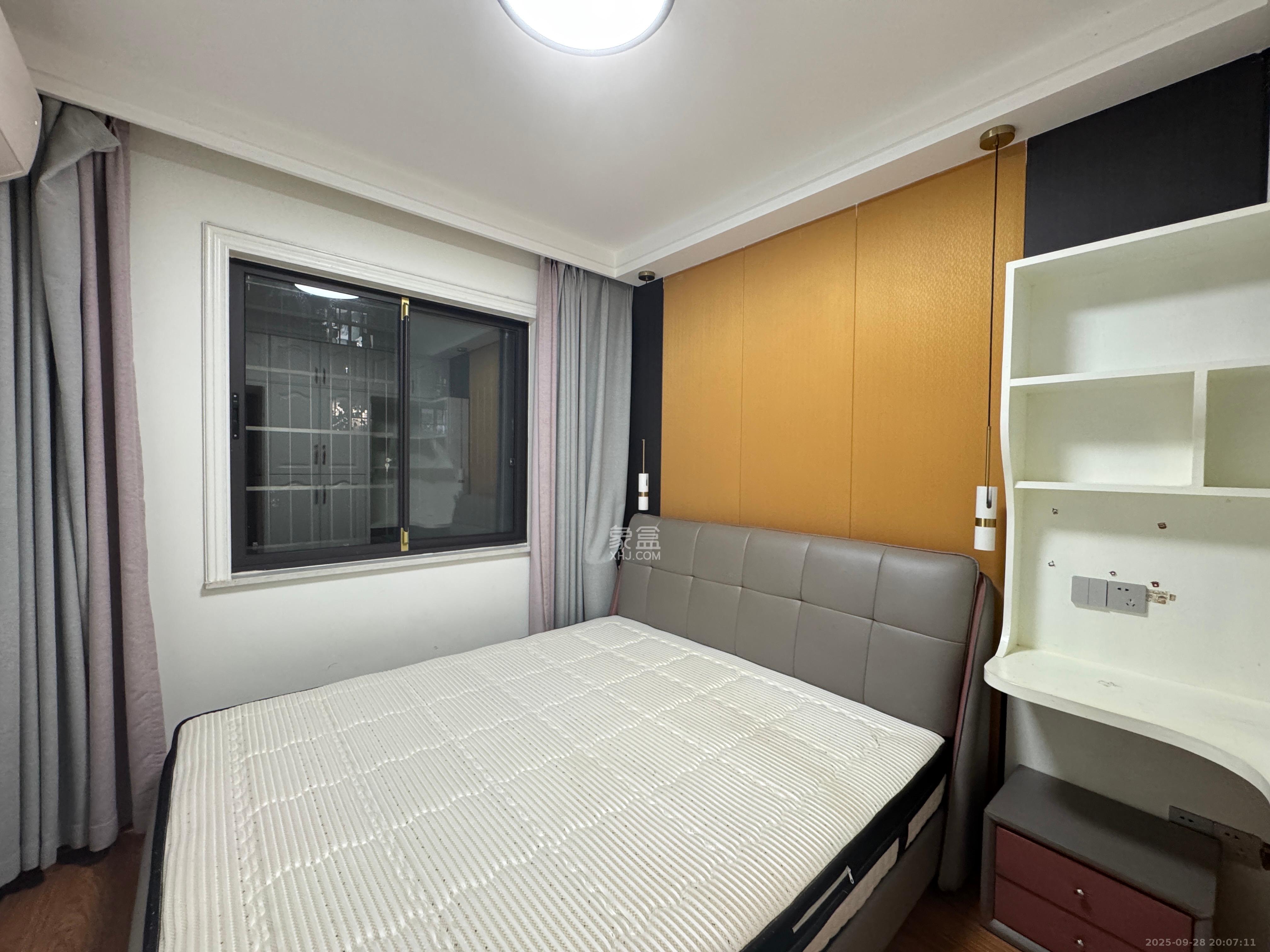 朝正美苑  3室2厅2卫    3000.0元/月室内图