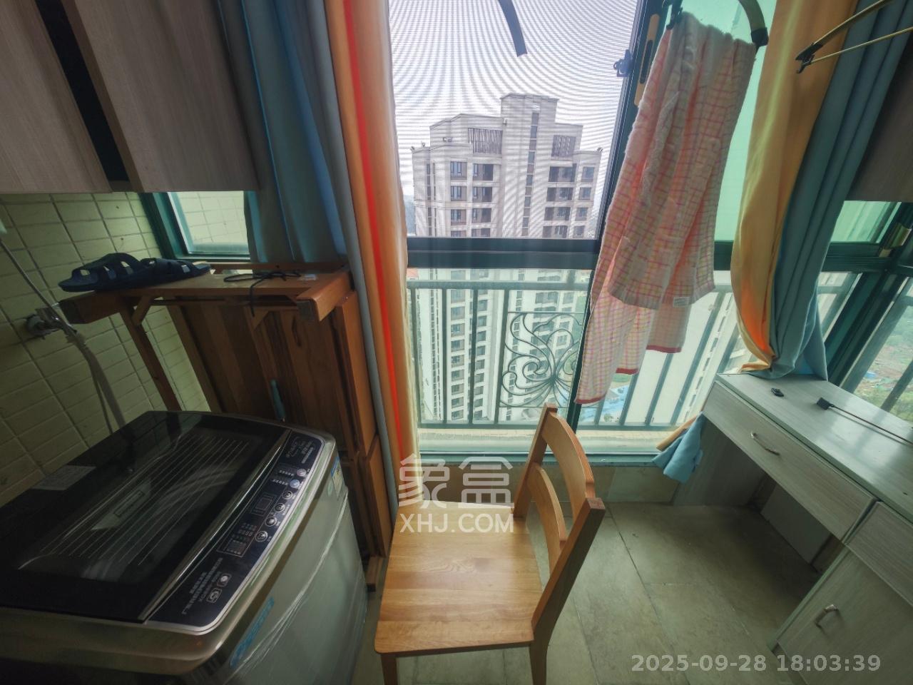 恒大雅苑 1室1厅1卫 1600.0元/月 恒大雅苑 1室1厅1卫 1600.0元/月室内图