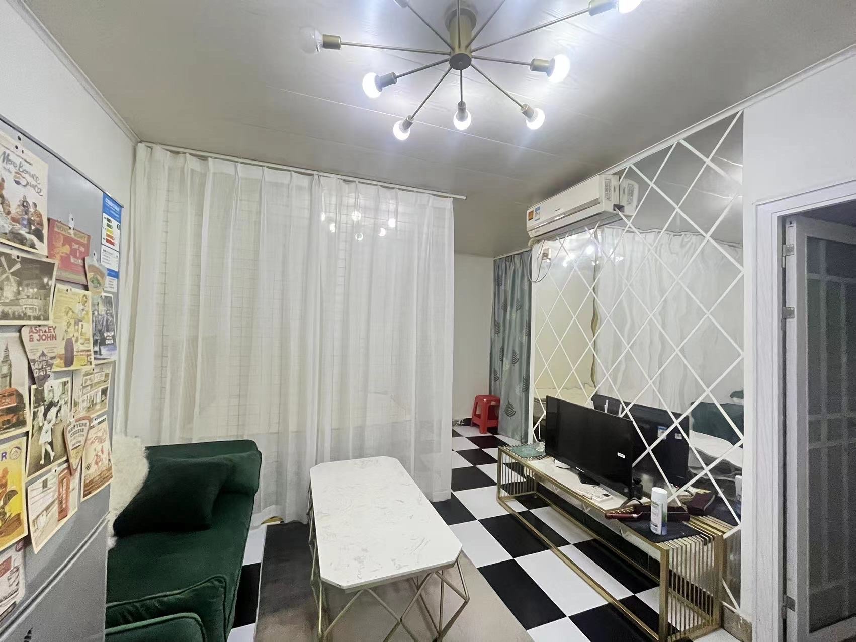 金海大厦(海秀西路) 1室0厅1卫 1200.0元/月 金海大厦(海秀西路) 1室0厅1卫 1200.0元/月室内图