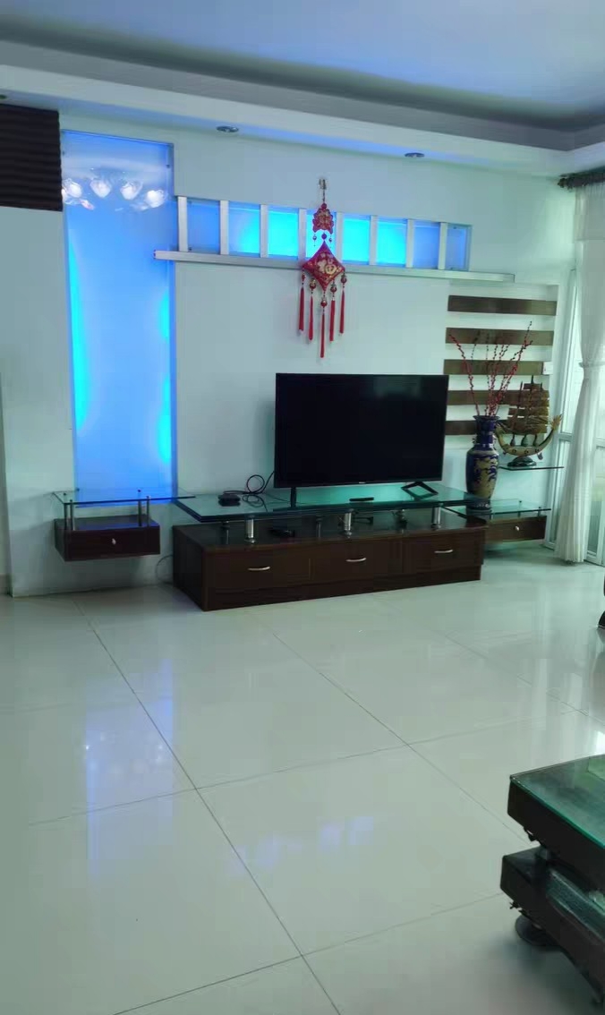 南航部队宿舍(南航小区) 3室2厅2卫 2300.0元/月 南航部队宿舍(南航小区) 3室2厅2卫 2300.0元/月室内图