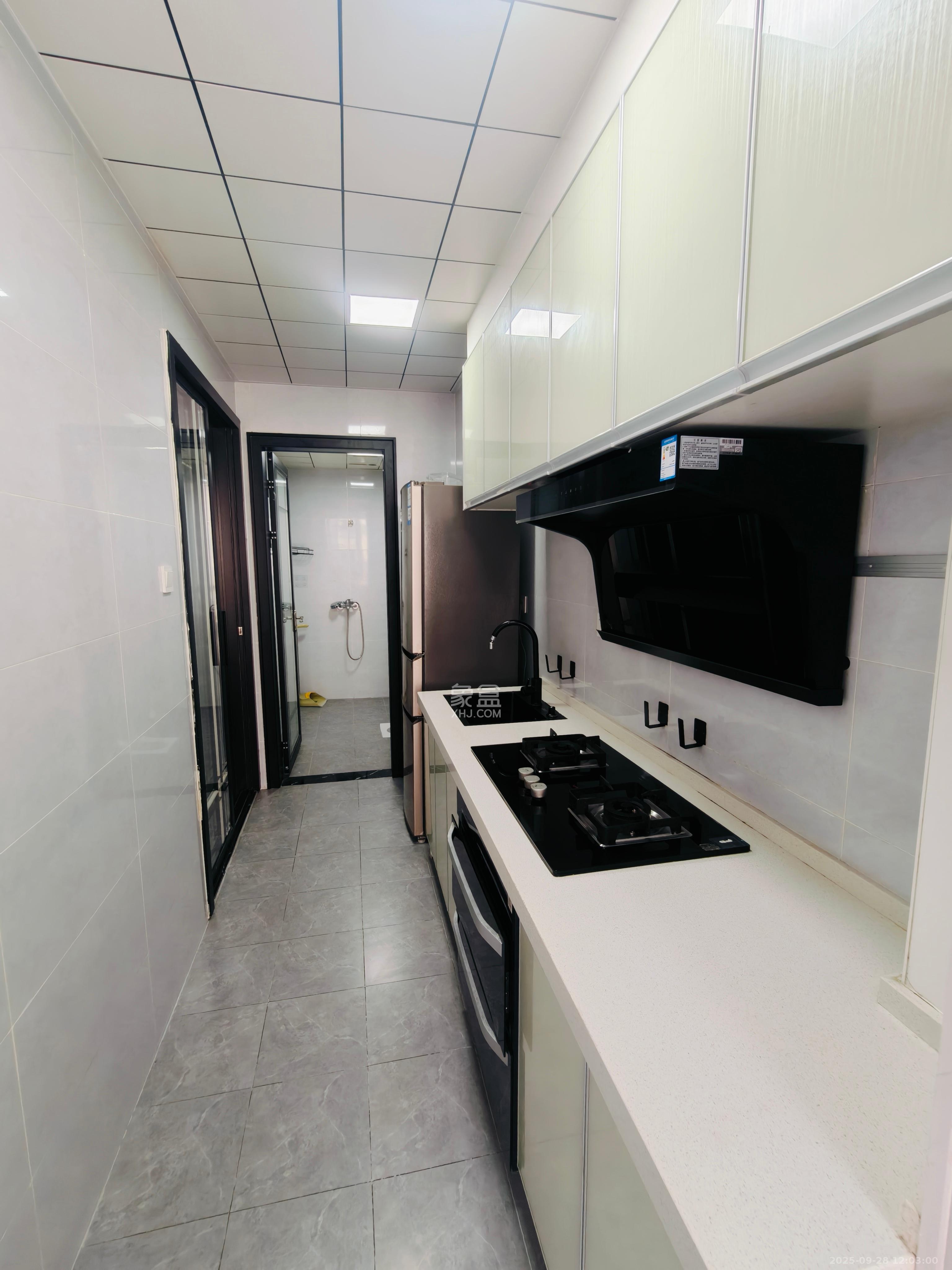 里约荟  1室1厅1卫    2300.0元/月室内图