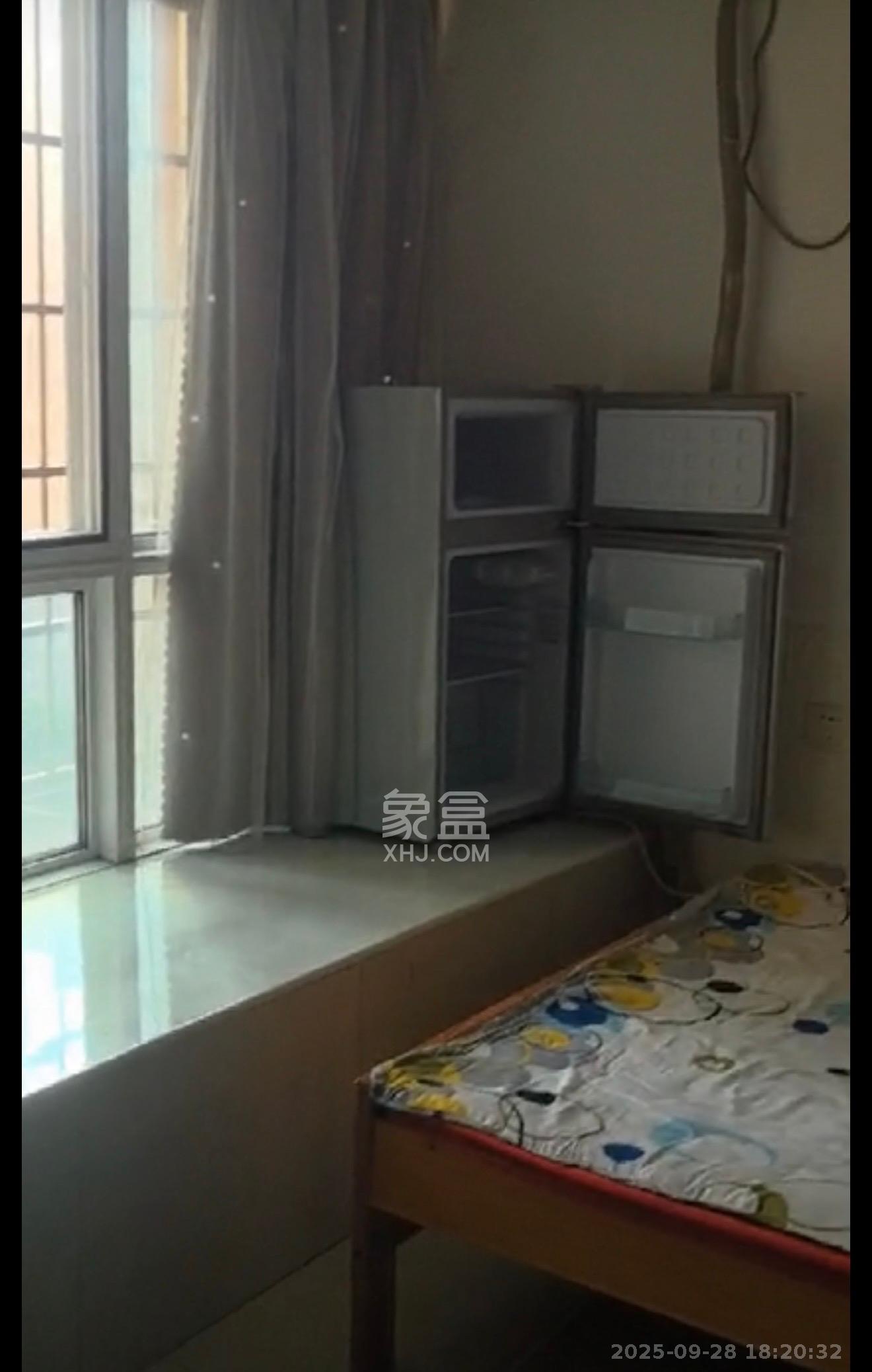 家和苑(原梅溪湖保障性住房一期)  1室1厅1卫    800.0元/月 家和苑(原梅溪湖保障性住房一期)  1室1厅1卫    800.0元/月室内图