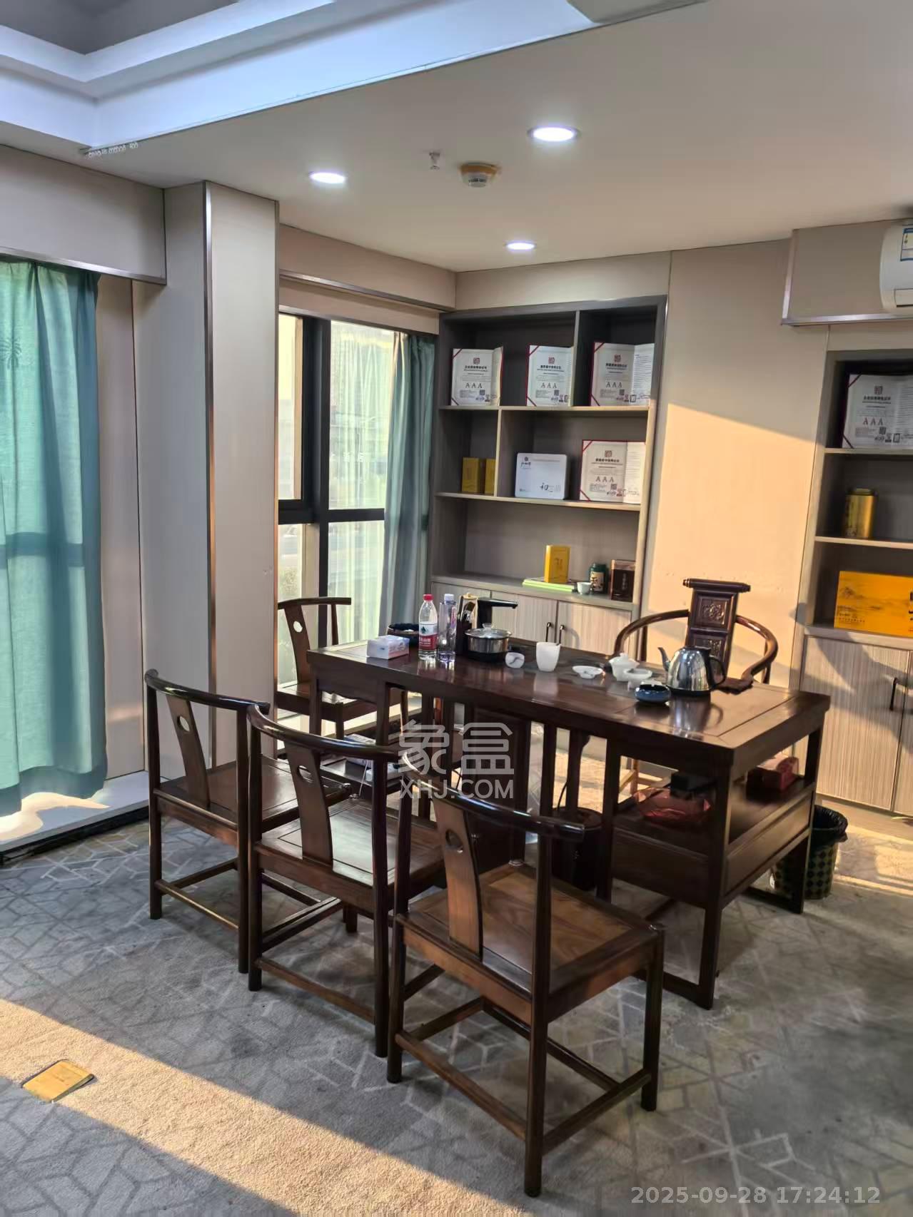 宽寓大厦   120.0㎡      6600.0元/月室内图