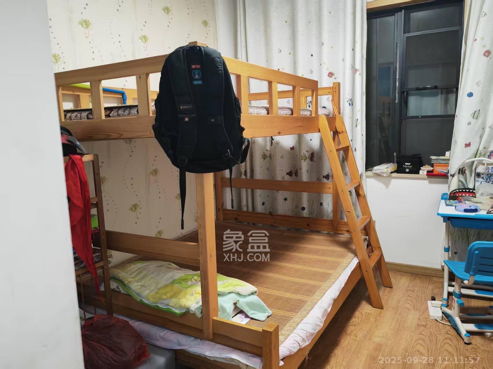 鹏基诺亚山林 4室2厅2卫 2500.0元/月 鹏基诺亚山林 4室2厅2卫 2500.0元/月室内图