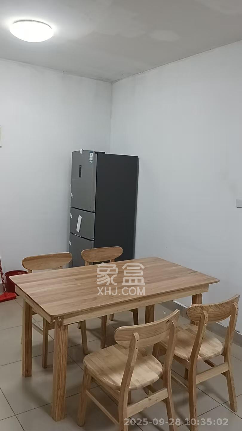 中天广场 2室2厅1卫 3000.0元/月 中天广场 2室2厅1卫 3000.0元/月室内图