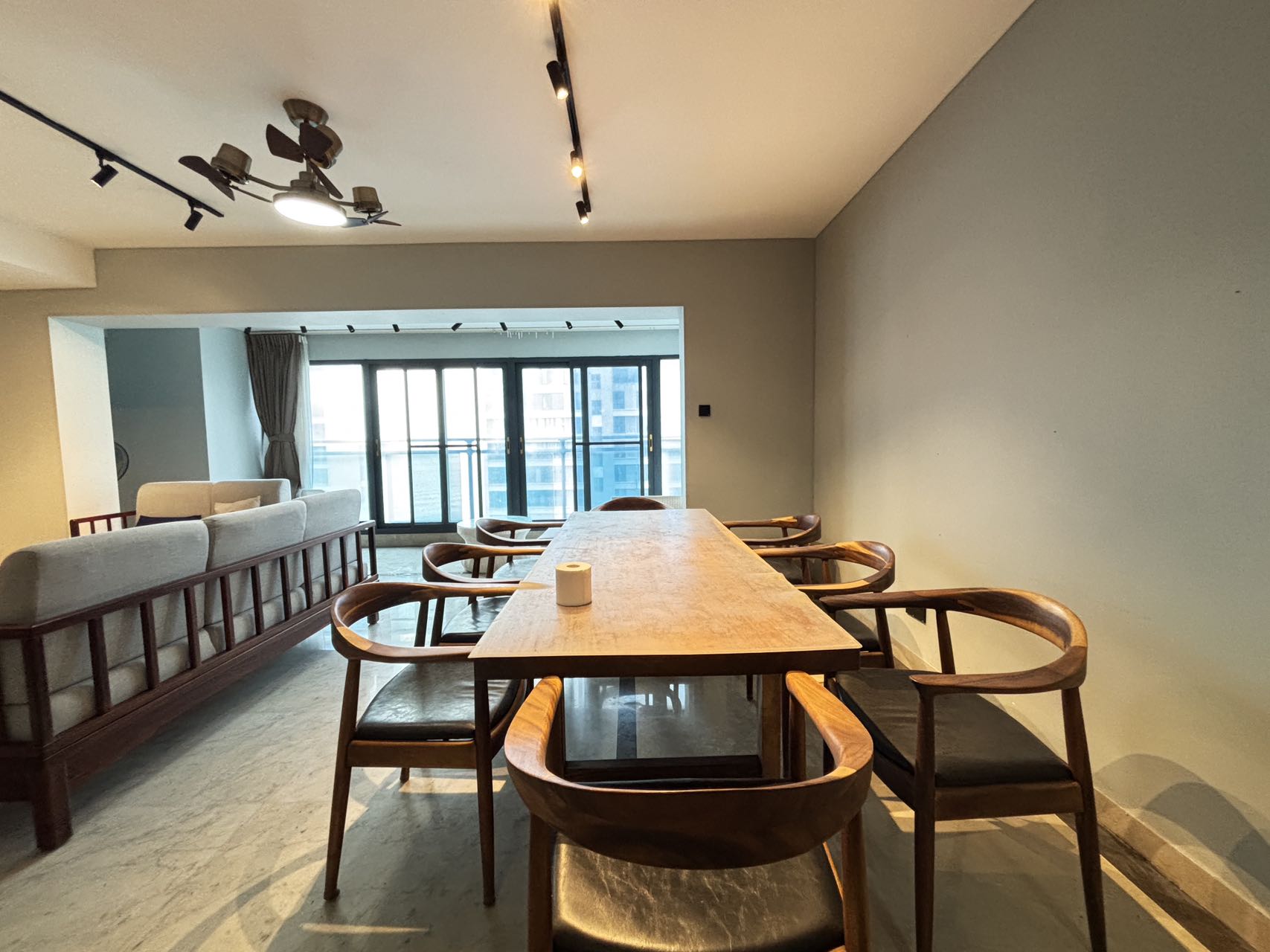 保利中央海岸一二期 3室2厅2卫 4500.0元/月 保利中央海岸一二期 3室2厅2卫 4500.0元/月室内图