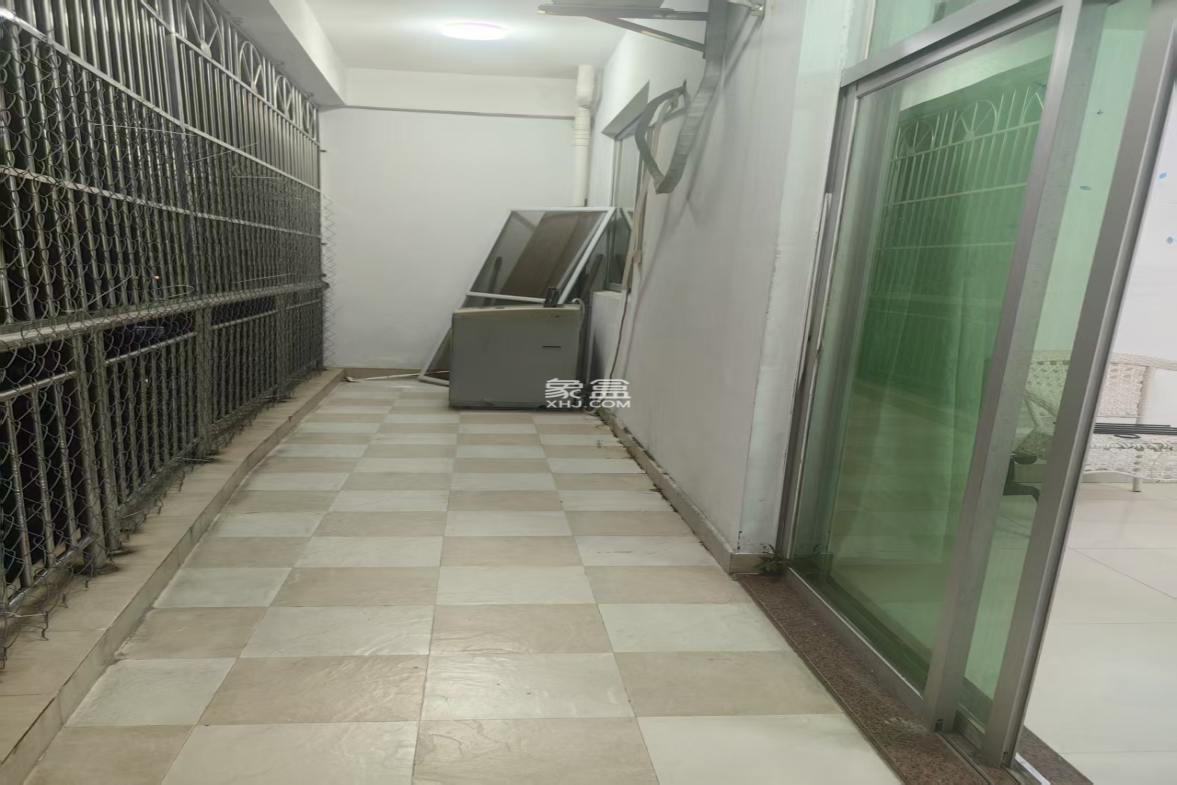 华贸大厦(华贸花苑) 2室2厅1卫 2100.0元/月 华贸大厦(华贸花苑) 2室2厅1卫 2100.0元/月室内图