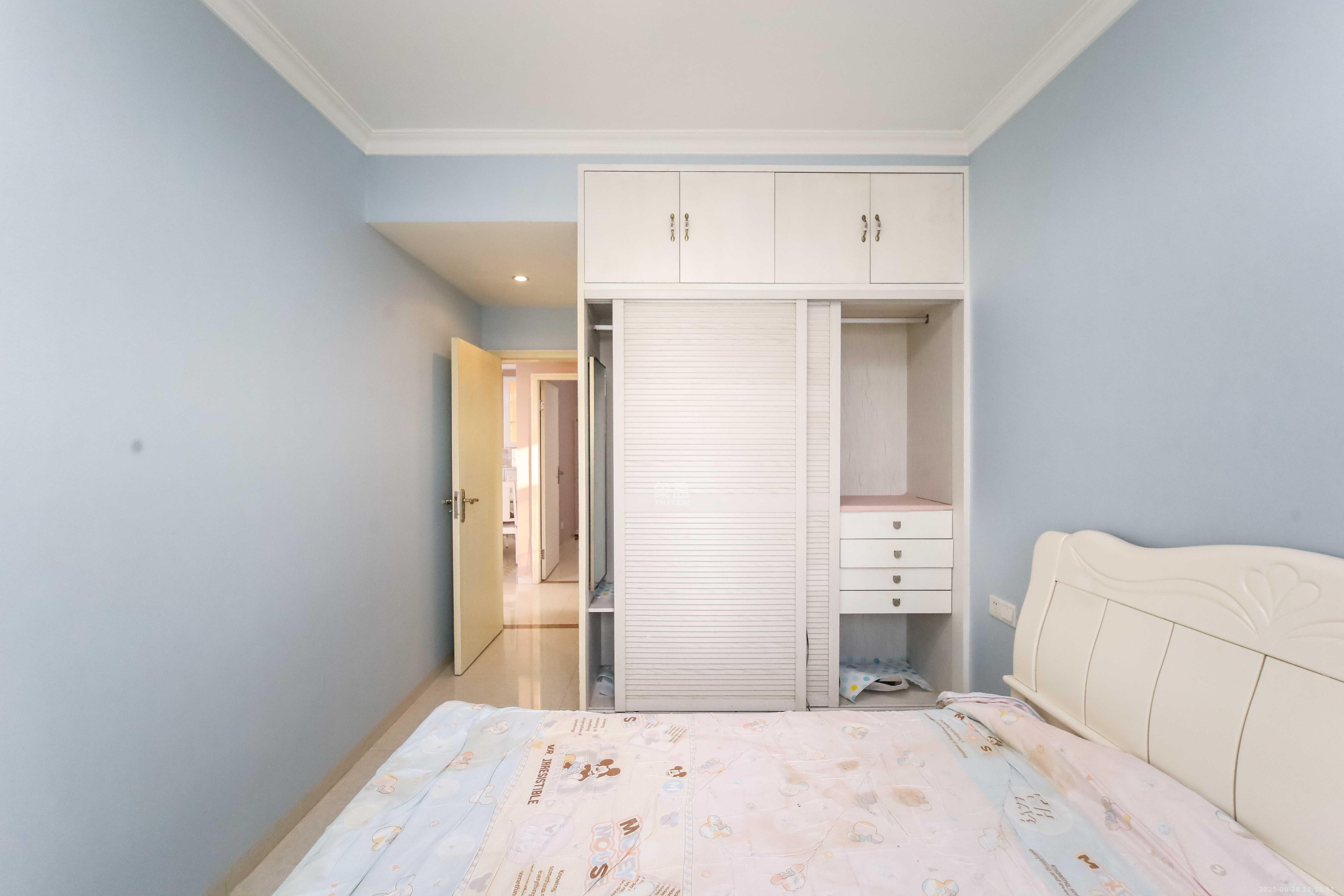 上东辛顿公寓 2室1厅1卫 59.8万 上东辛顿公寓 2室1厅1卫 59.8万卧室