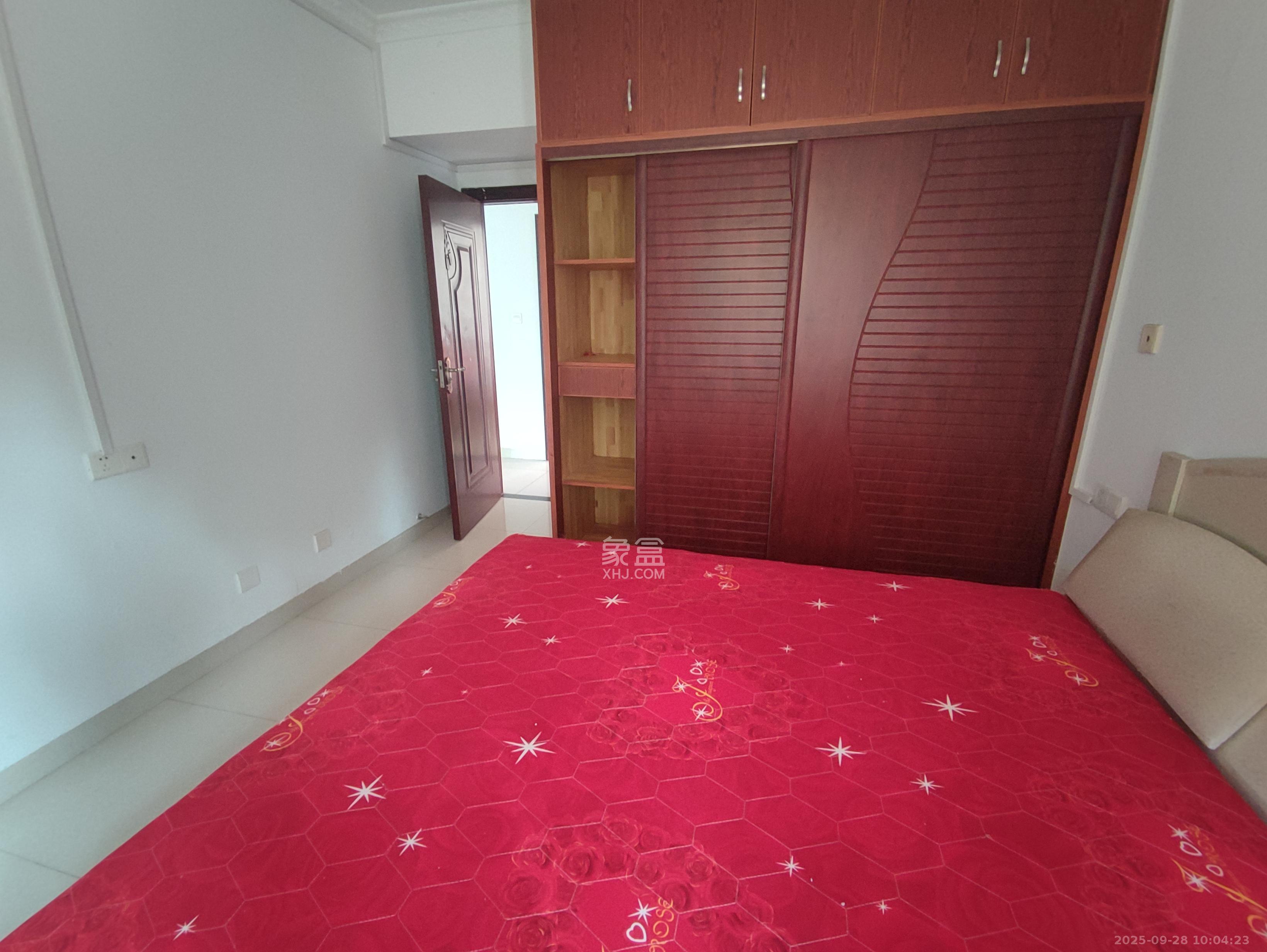 和馨园  2室2厅1卫    1900.0元/月室内图