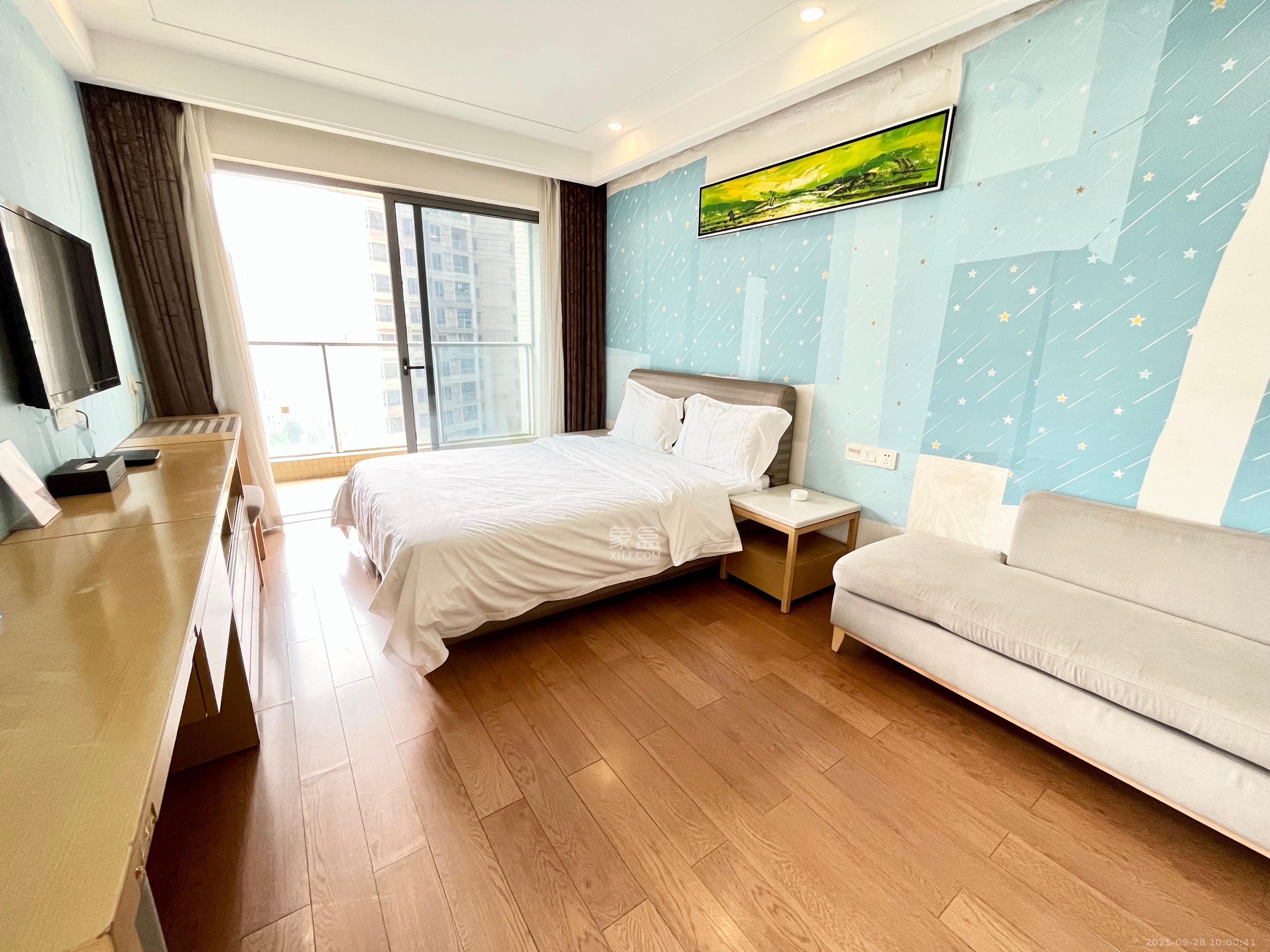 珠江花城四期花盛  1室1厅1卫    1500.0元/月室内图