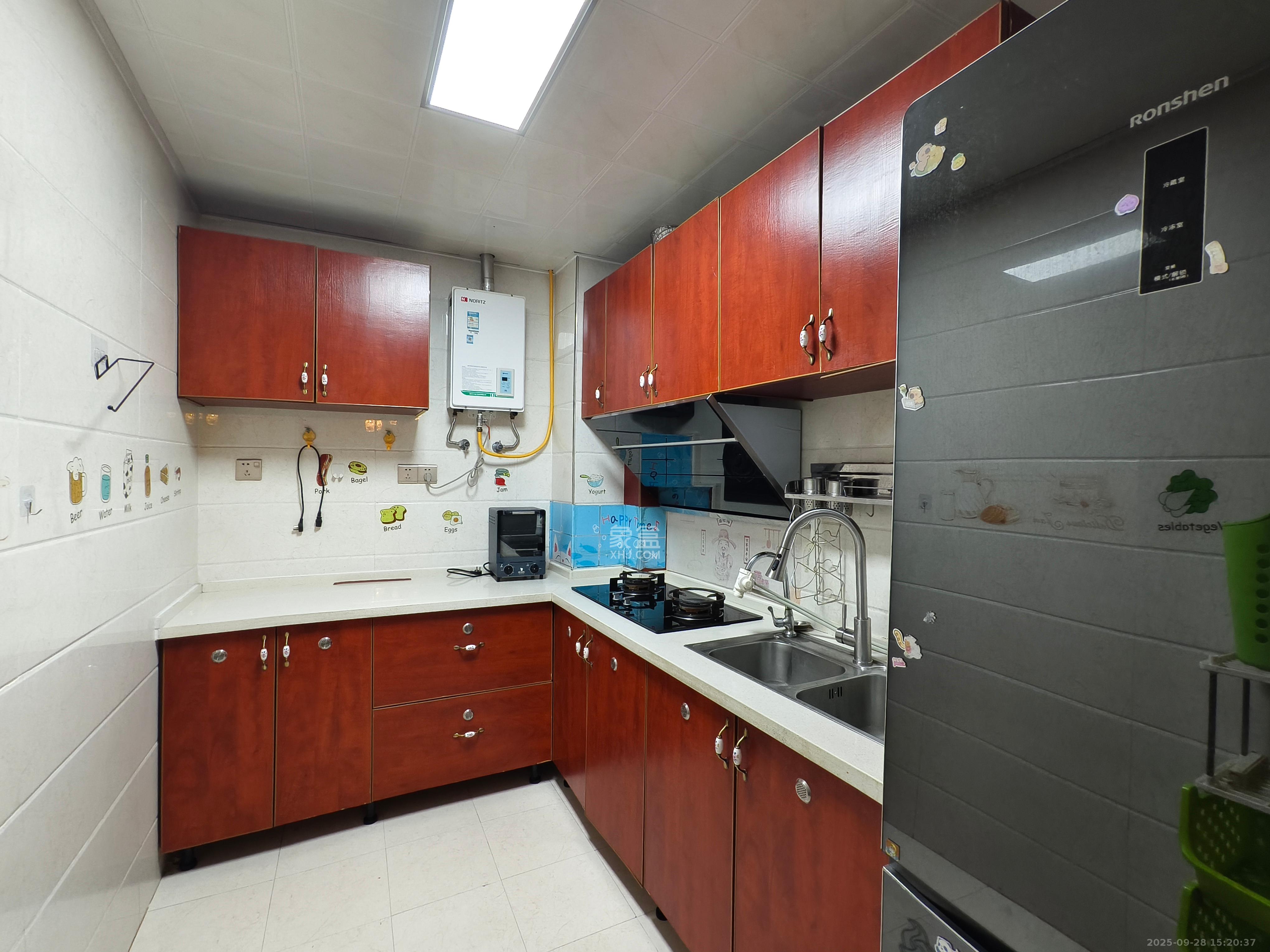 南山雍江汇（滨江国际新城）  3室2厅1卫    2800.0元/月室内图