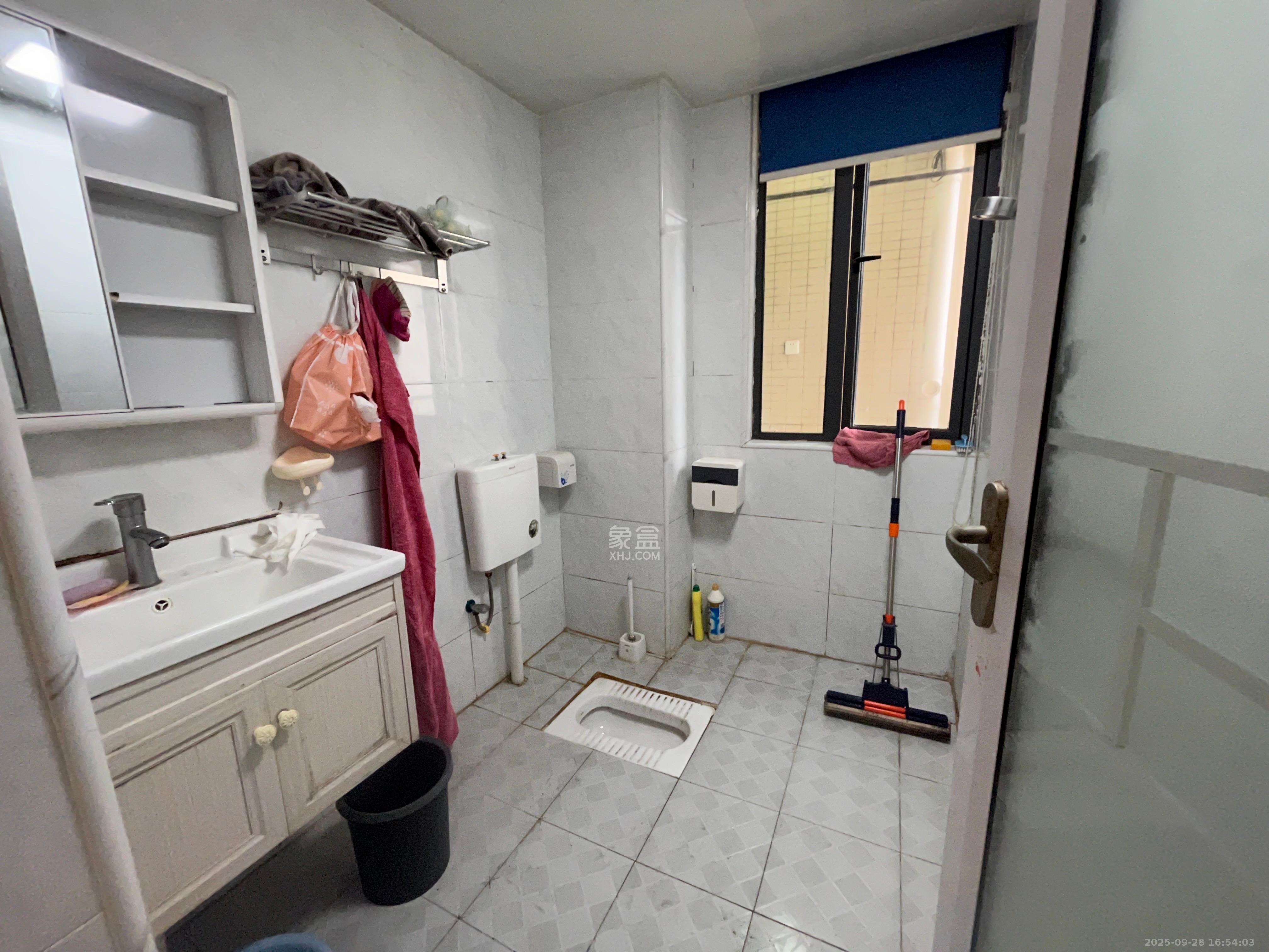 盛世耀凯 2室2厅1卫 2300.0元/月 盛世耀凯 2室2厅1卫 2300.0元/月室内图