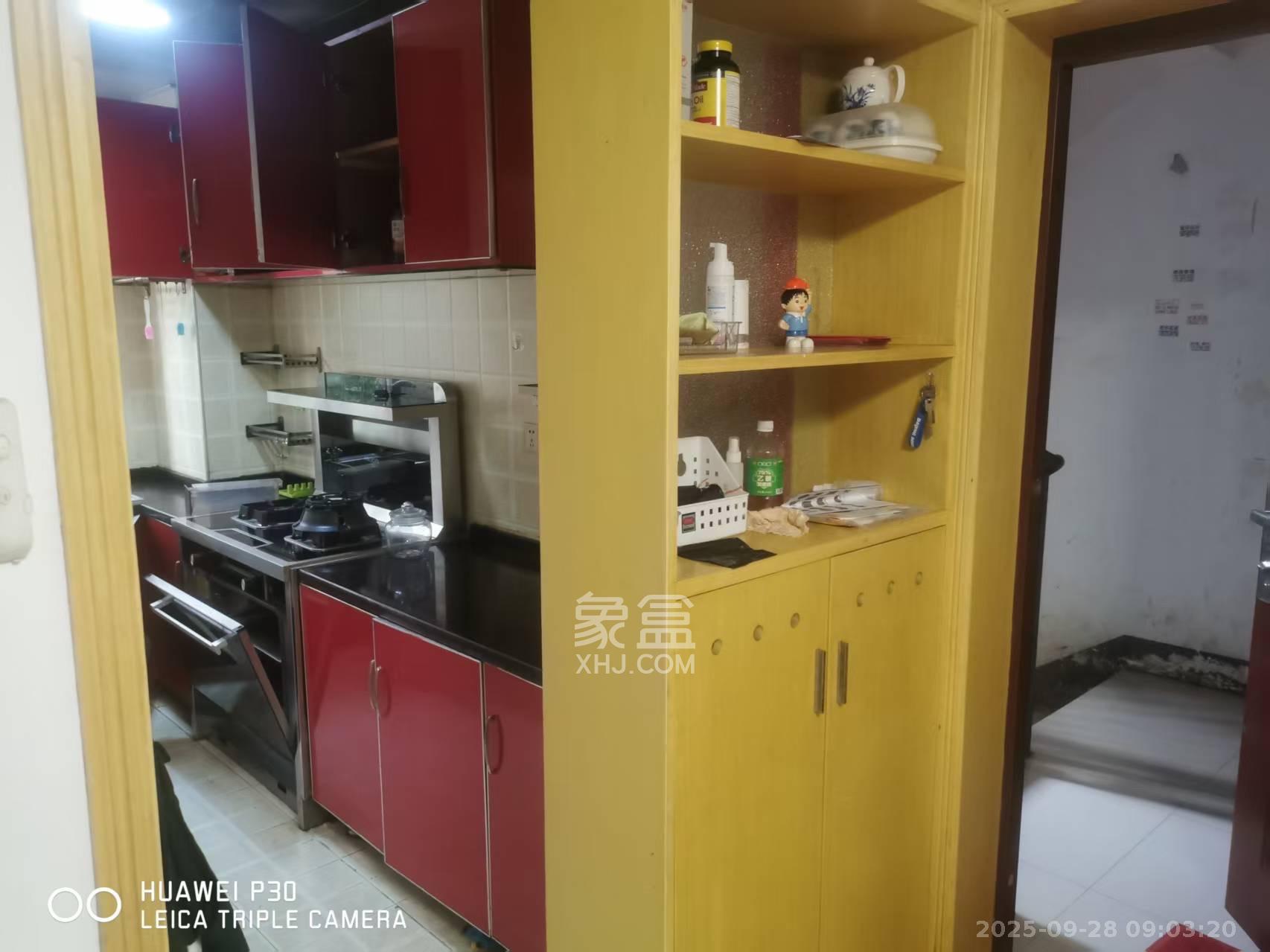 东岸锦城(东方人家)  3室1厅1卫    1800.0元/月室内图