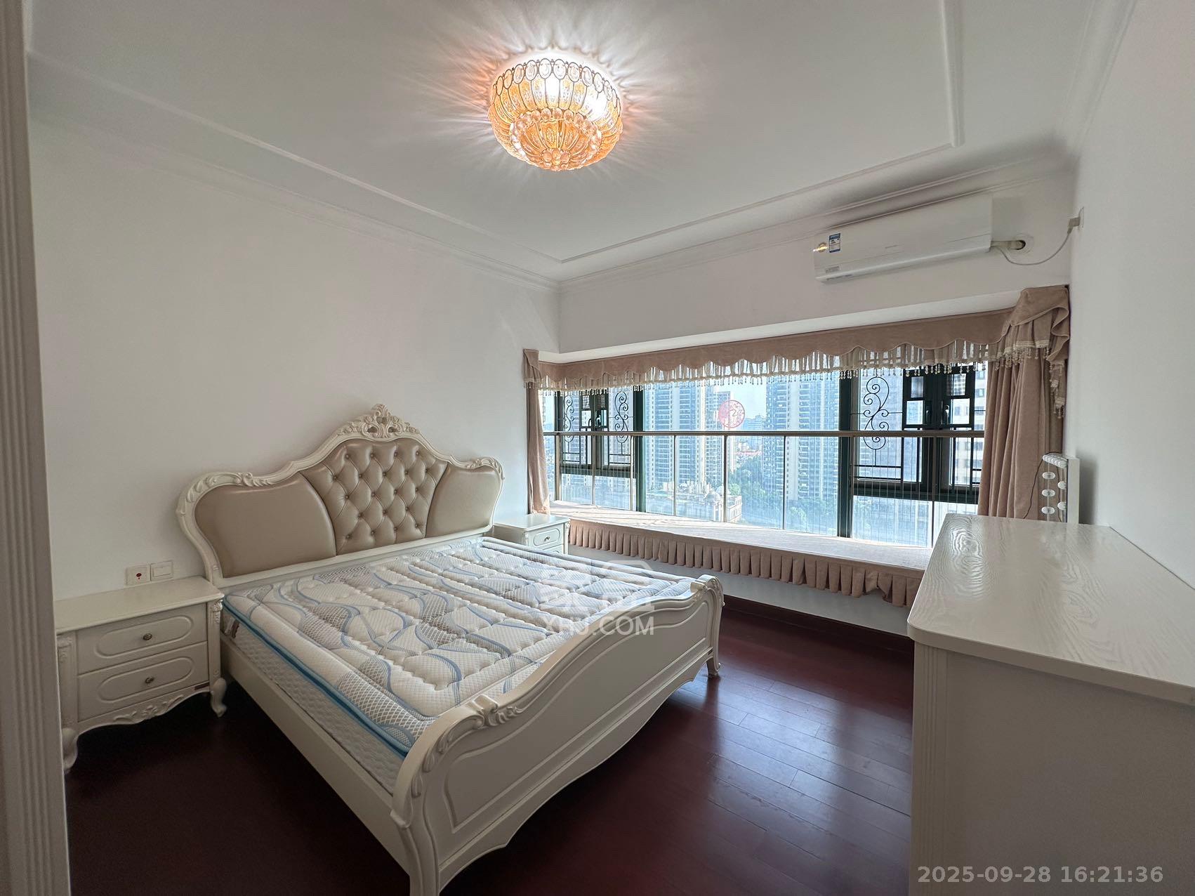 恒大雅苑  4室2厅2卫    3700.0元/月室内图