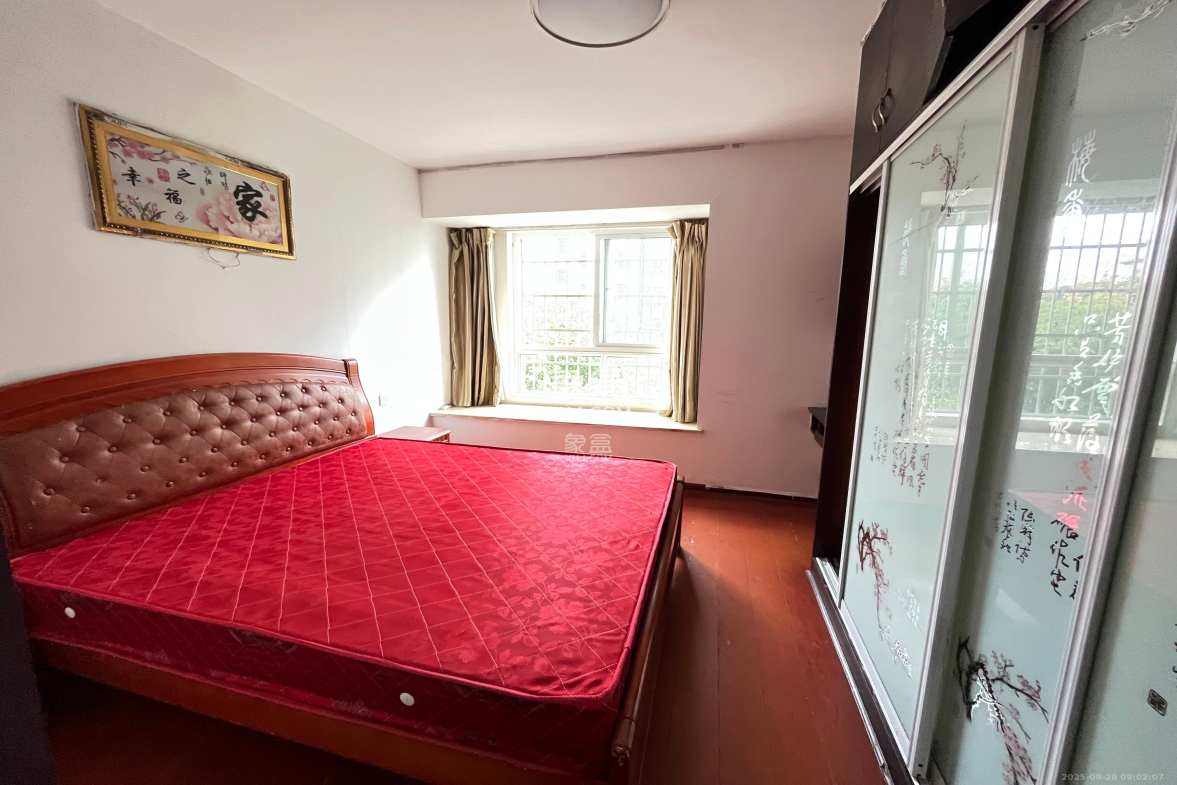 昆仑和府  3室2厅1卫    1400.0元/月 昆仑和府  3室2厅1卫    1400.0元/月室内图