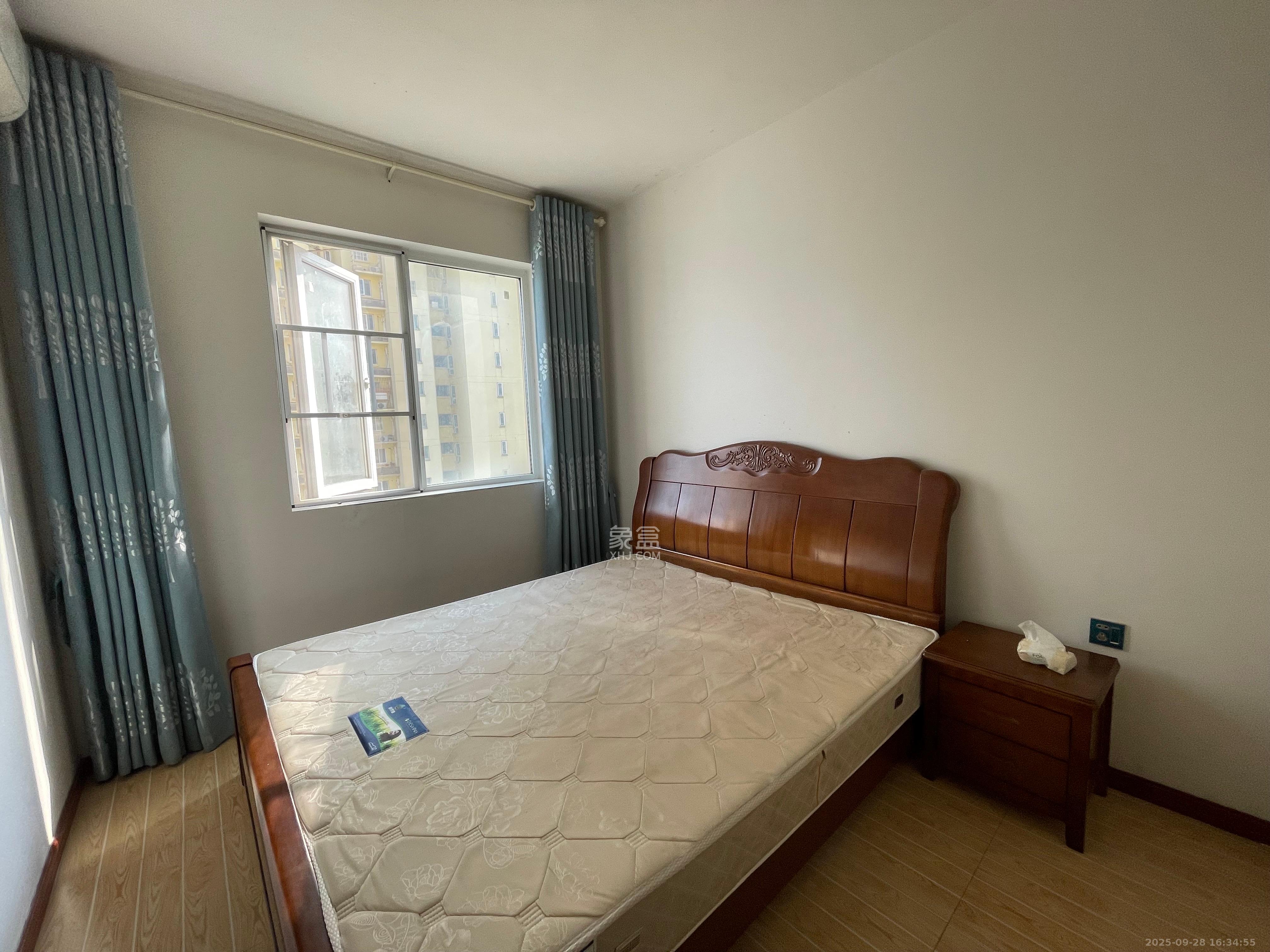 MOMA当代广场 3室2厅1卫 2000.0元/月 MOMA当代广场 3室2厅1卫 2000.0元/月室内图