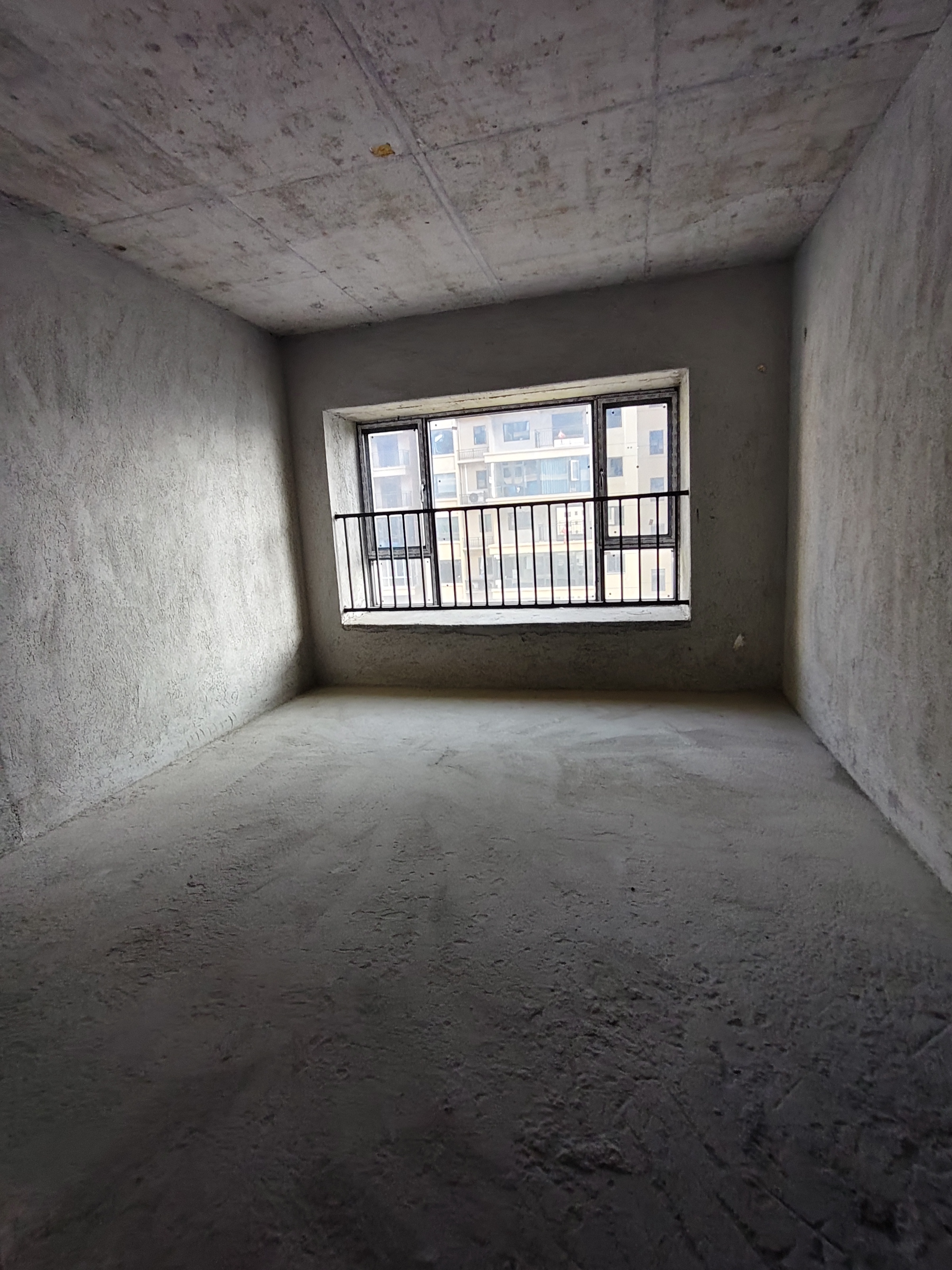 徐福桃花源 5室2厅2卫 98.8万 徐福桃花源 5室2厅2卫 98.8万客厅