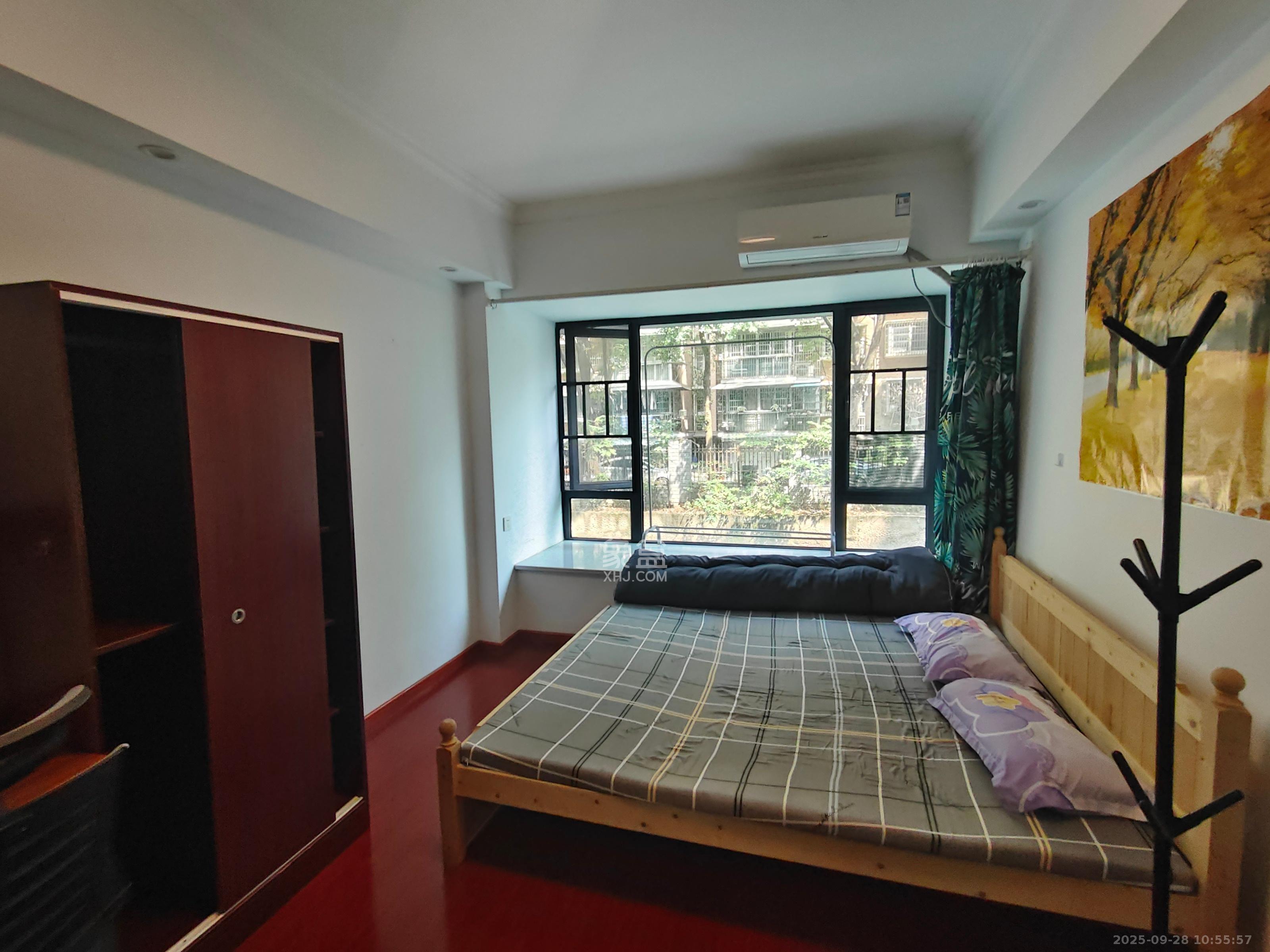 龙湖湘江星座（祺鑫星座公寓）  1室1厅1卫    1280.0元/月室内图