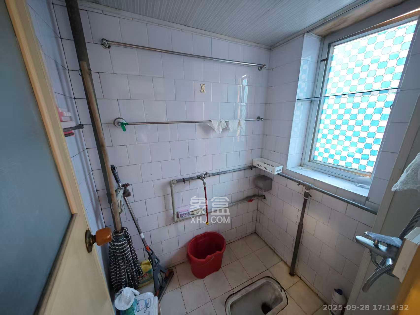 梨子山社区长电宿舍 2室1厅1卫 1400.0元/月 梨子山社区长电宿舍 2室1厅1卫 1400.0元/月室内图