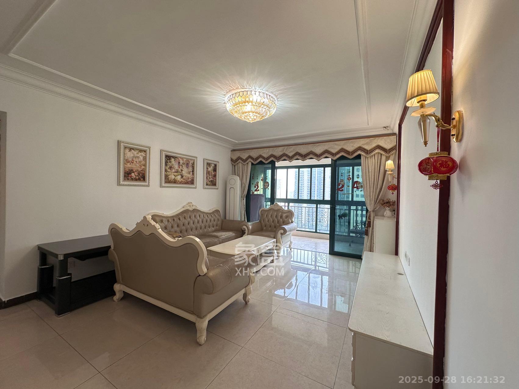 恒大雅苑 4室2厅2卫 3700.0元/月 恒大雅苑 4室2厅2卫 3700.0元/月室内图