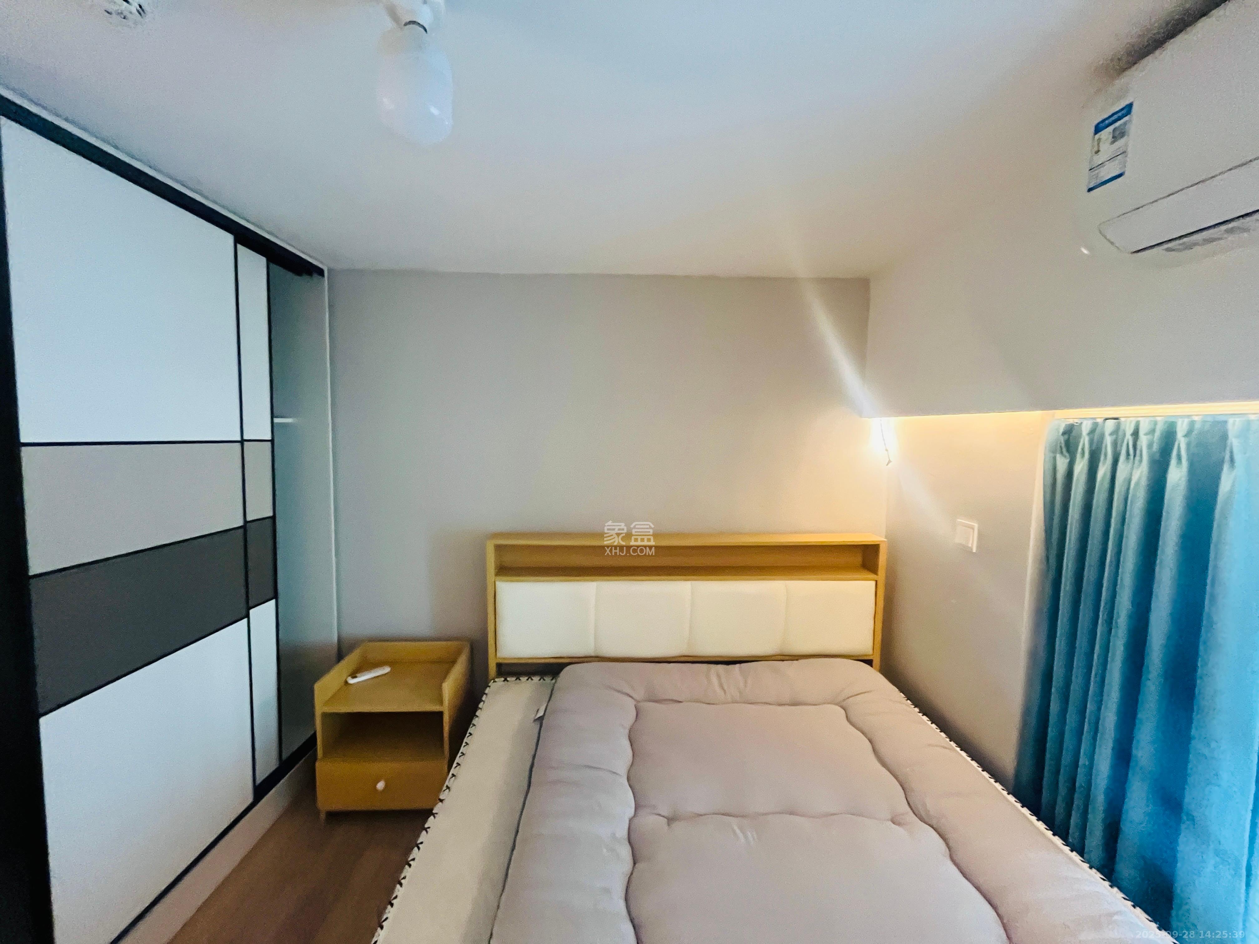 时代年华 1室1厅1卫 1300.00元/月 时代年华 1室1厅1卫 1300.00元/月室内图