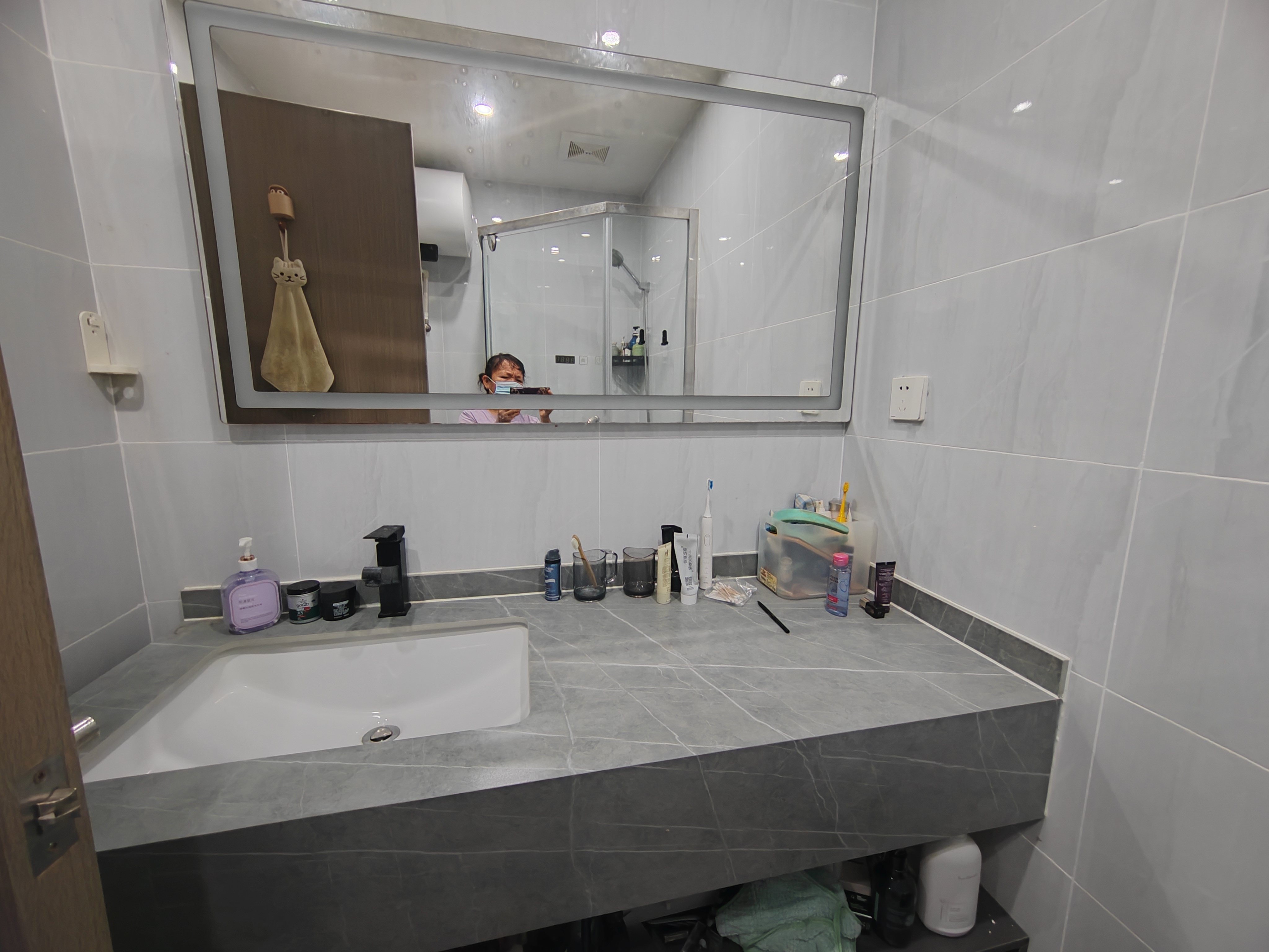 蓝海瑞园 1室1厅1卫 2400.0元/月 蓝海瑞园 1室1厅1卫 2400.0元/月室内图