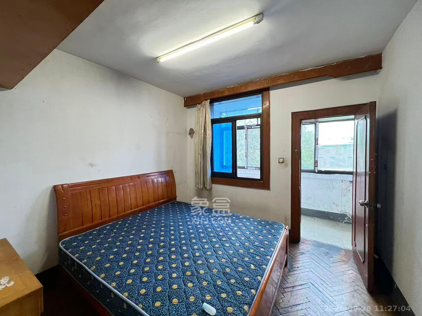 市城建开发公司文艺路宿舍  2室1厅1卫    1300.0元/月室内图