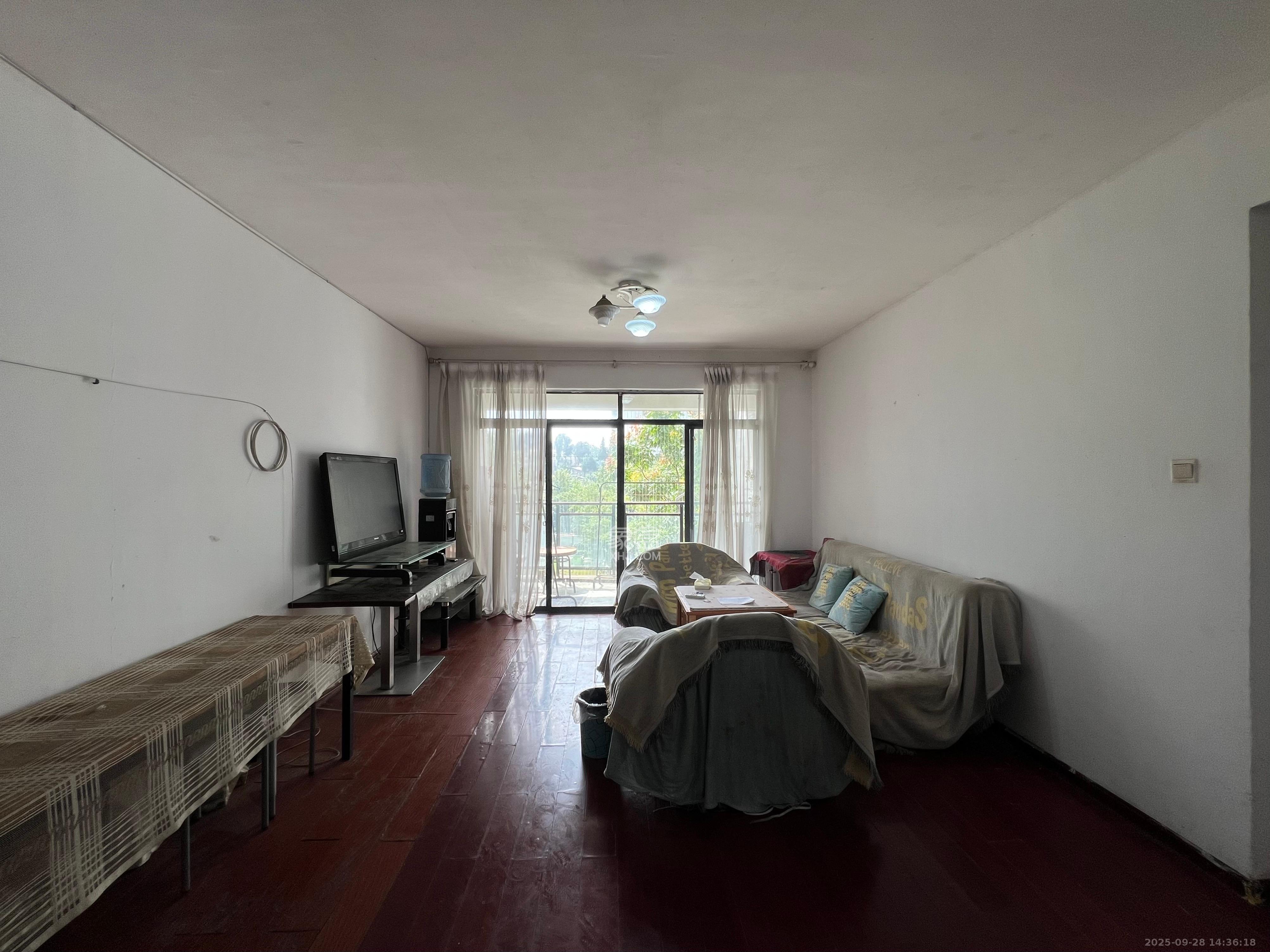 海林馨香雅苑 3室2厅1卫 1800.0元/月 海林馨香雅苑 3室2厅1卫 1800.0元/月室内图